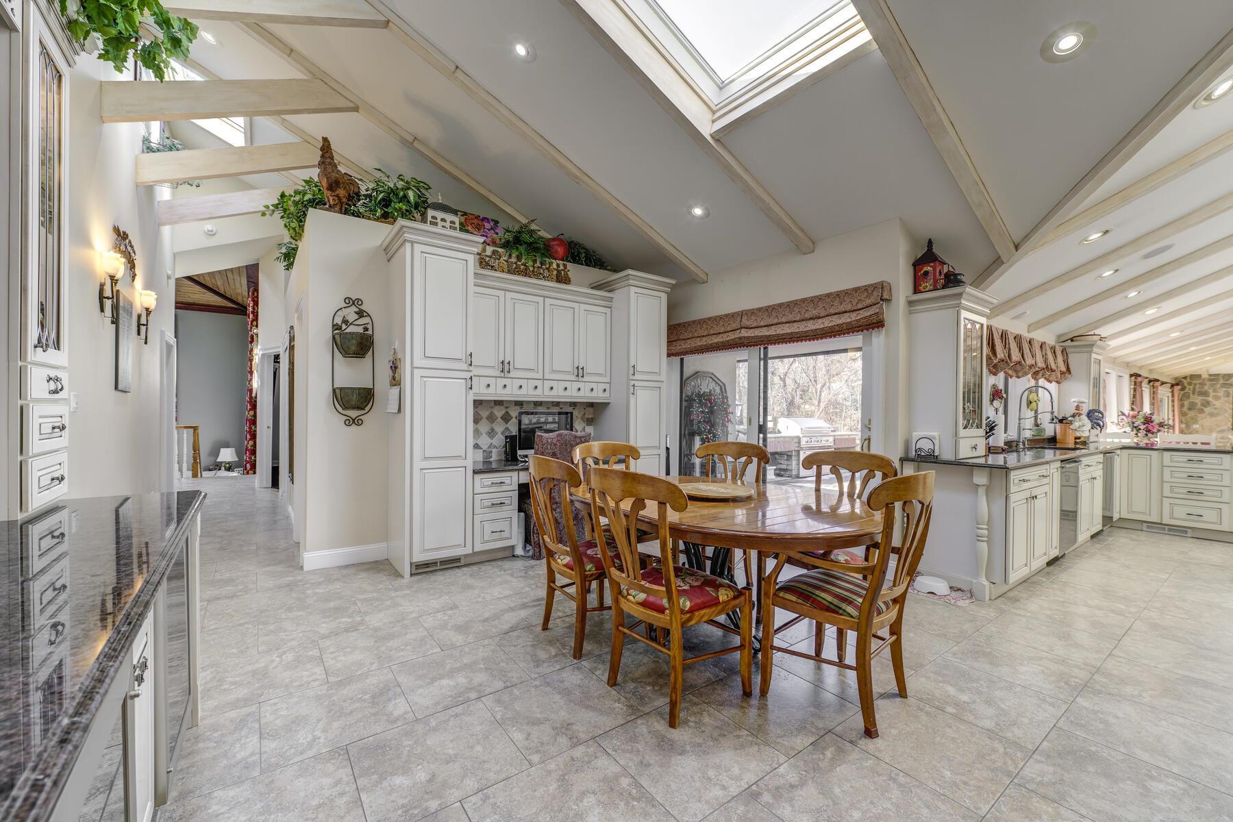 Single Family Laurel  Nassau County, NY 11791, MLS-822538-16