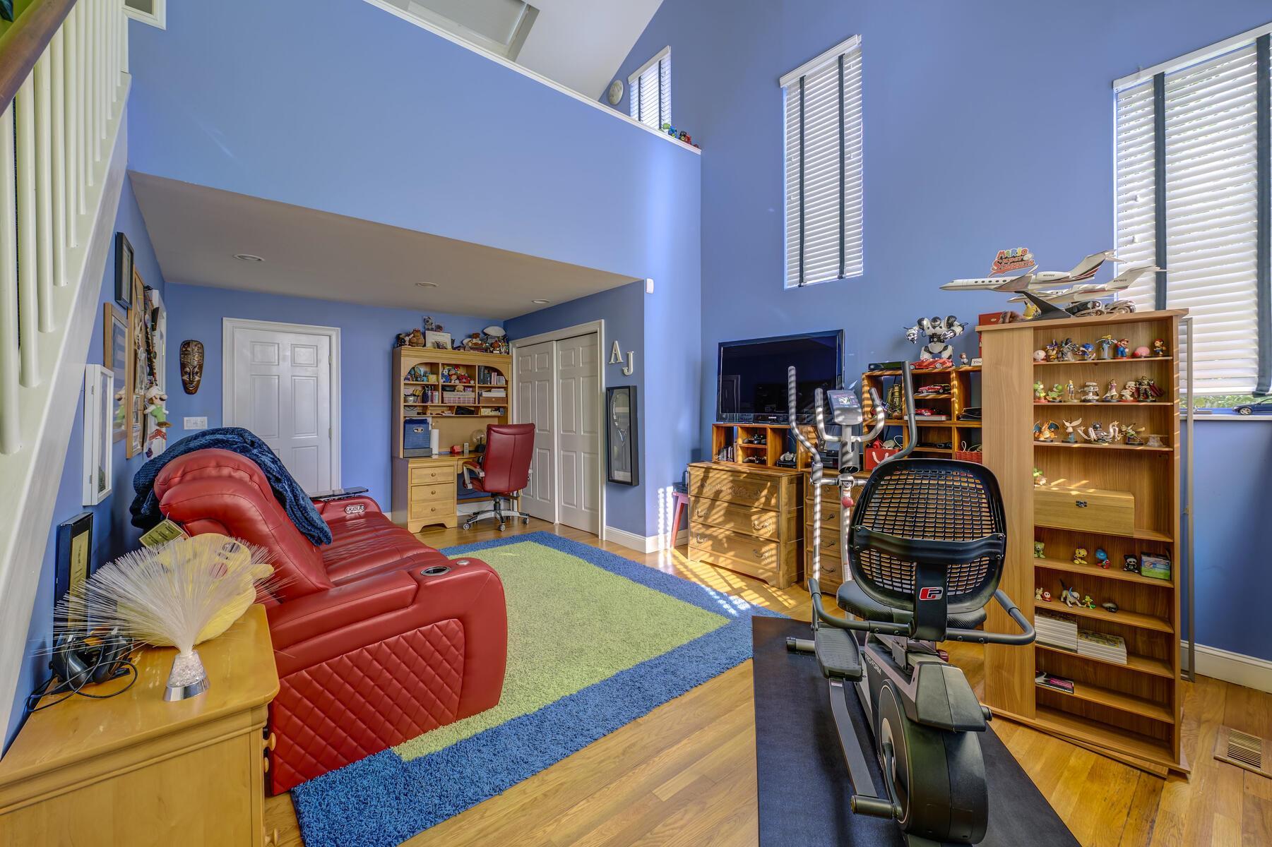 Single Family Laurel  Nassau County, NY 11791, MLS-822538-27