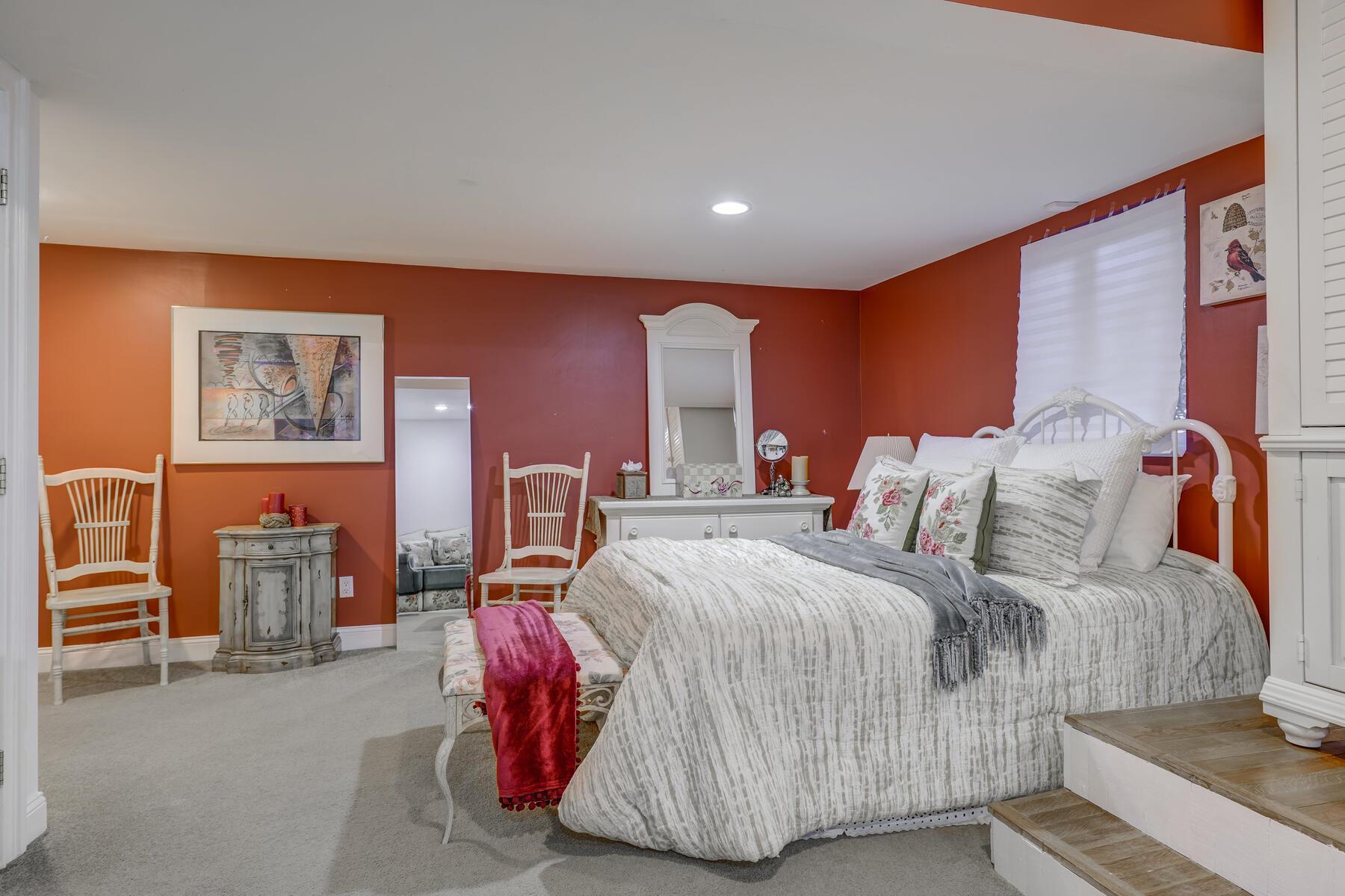 Single Family Laurel  Nassau County, NY 11791, MLS-822538-32