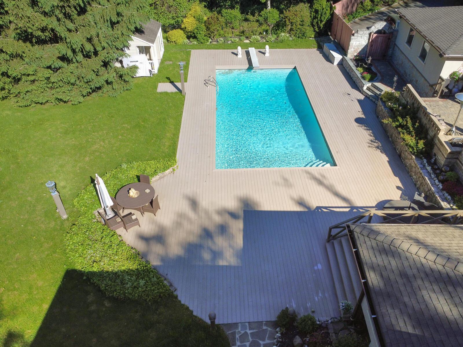 Single Family Laurel  Nassau County, NY 11791, MLS-822538-40