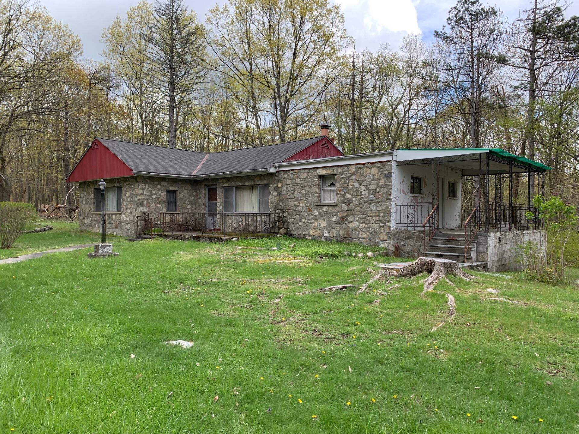 Single Family Mountain  Putnam County, NY 10516, MLS-822593-2