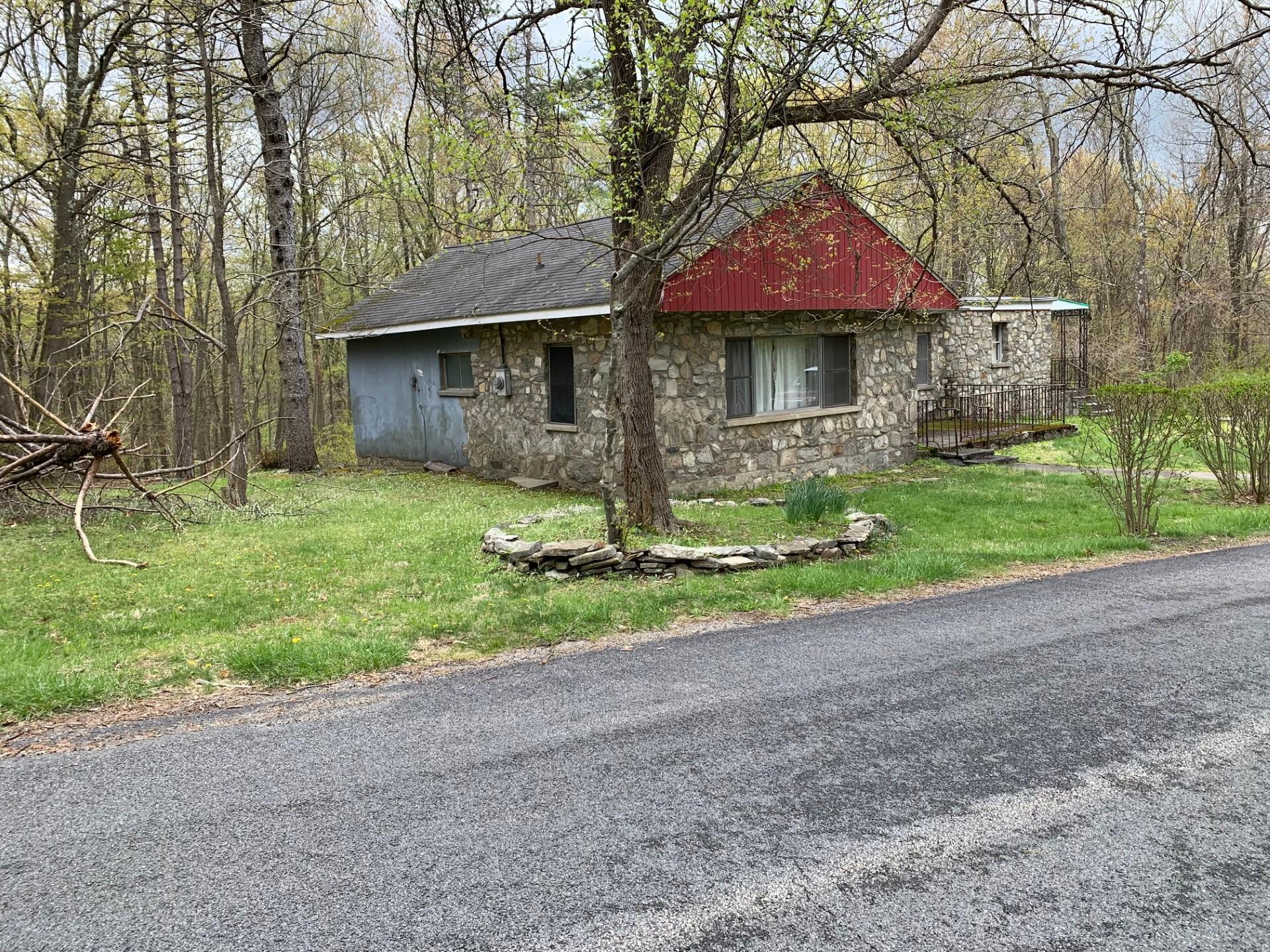 Single Family Mountain  Putnam County, NY 10516, MLS-822593-3