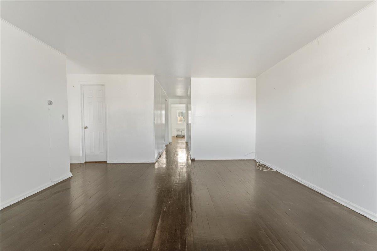 Single Family Lincoln  Nassau County, NY 11580, MLS-822670-15