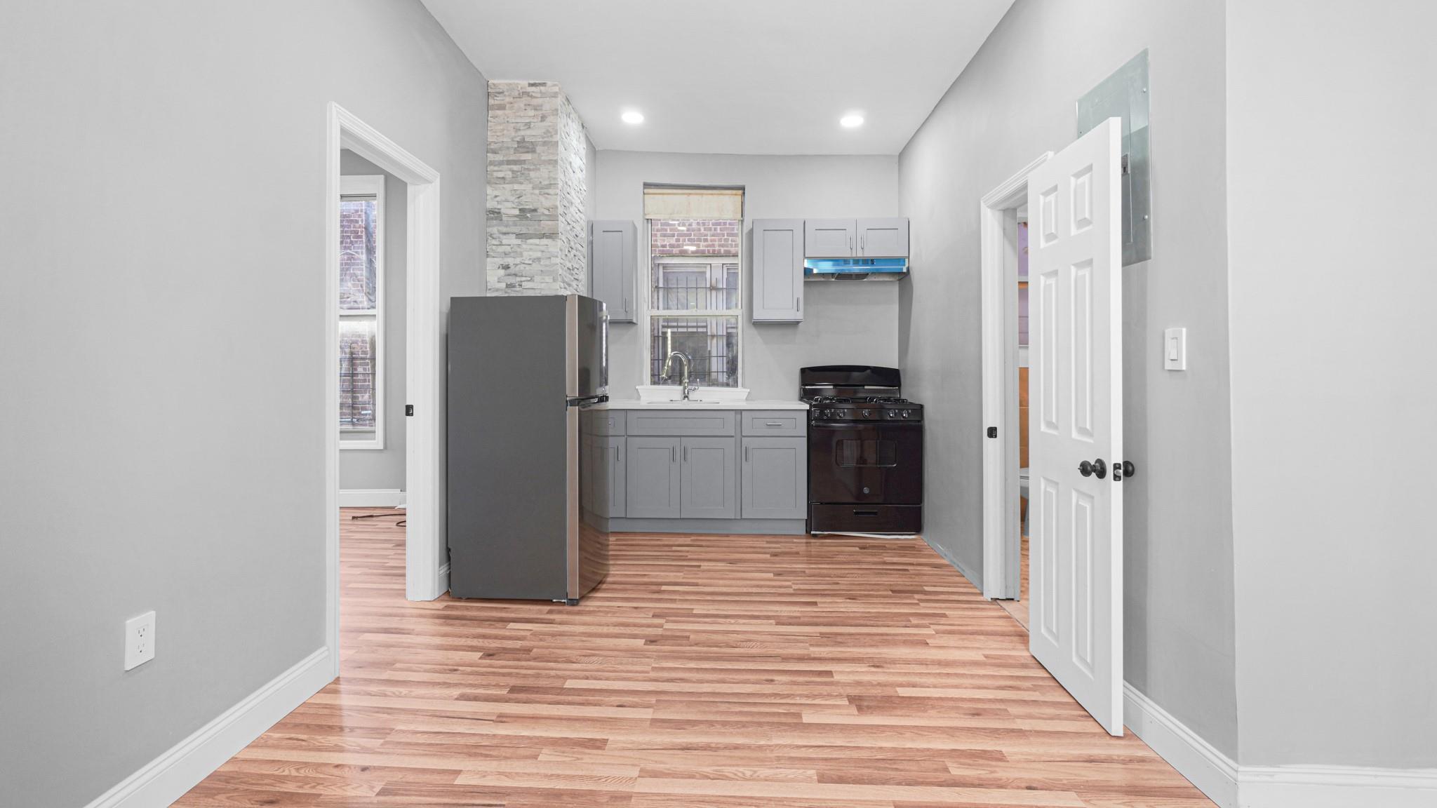 Single Family 156th  Queens, NY 11433, MLS-822683-4