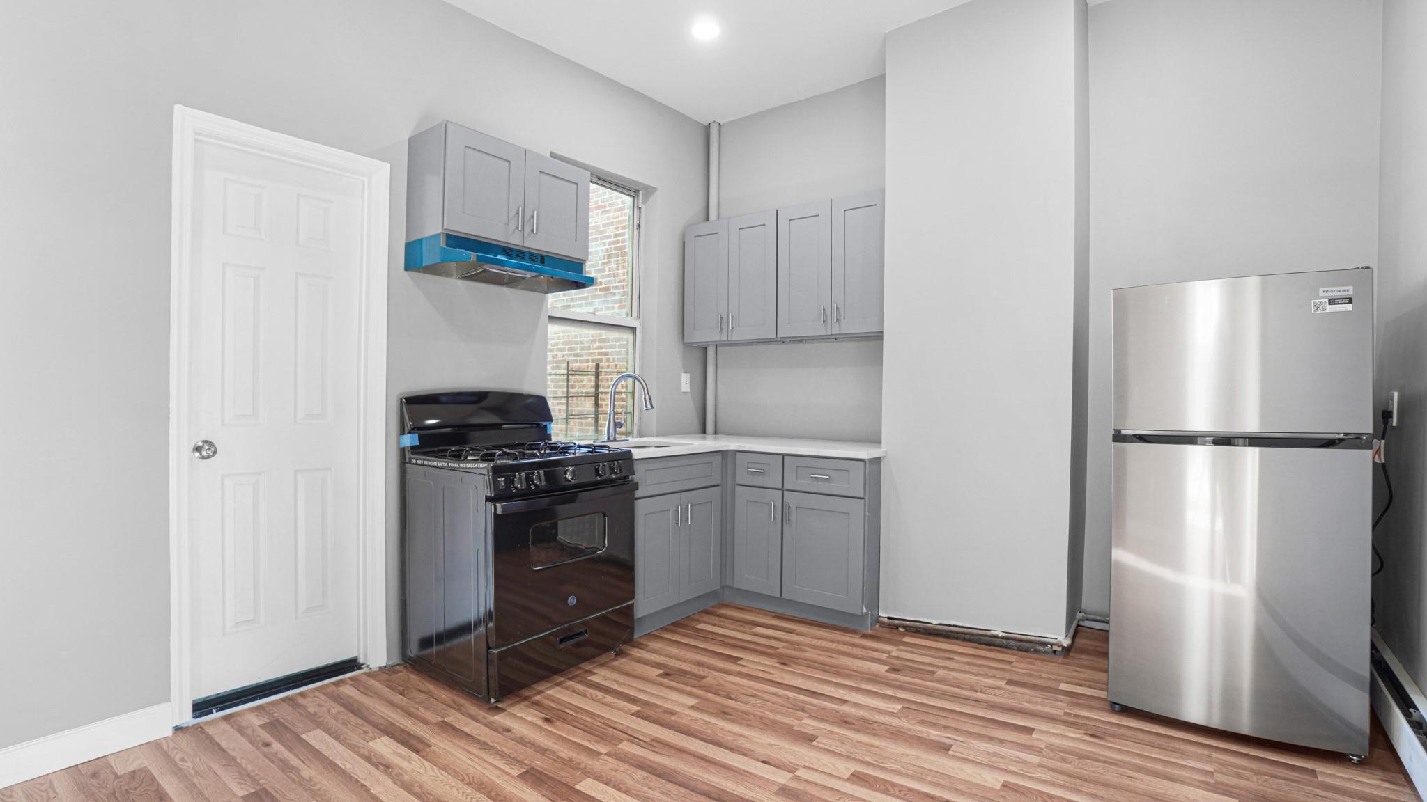 Single Family 156th  Queens, NY 11433, MLS-822683-8