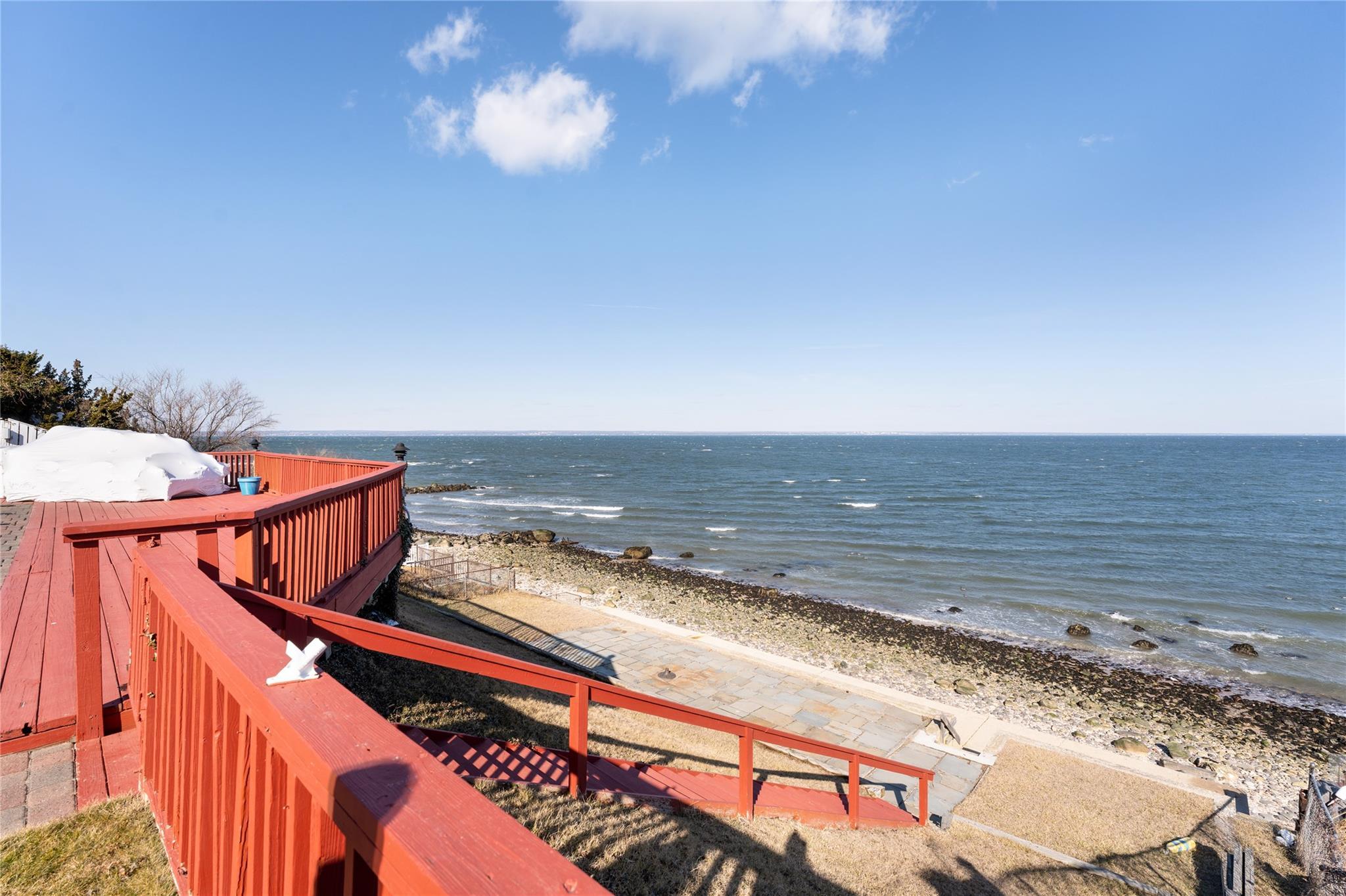 Single Family Oak Point  Nassau County, NY 11709, MLS-822776-23