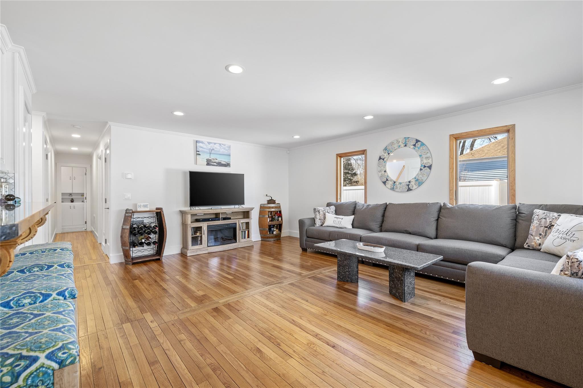 Single Family Captain Kidd  Suffolk County, NY 11952, MLS-822831-11