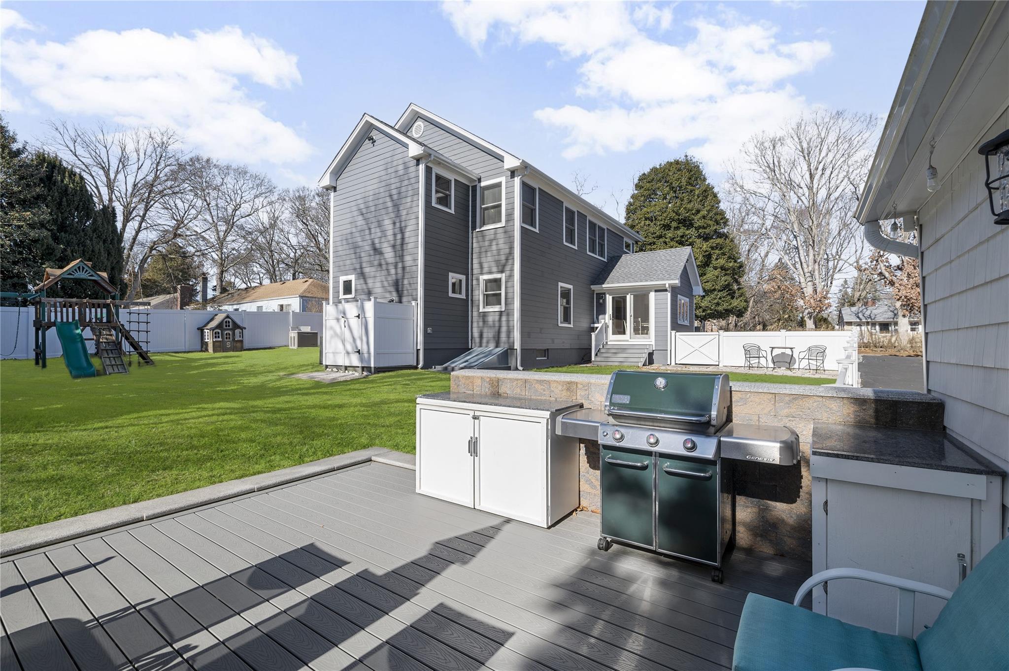 Single Family Captain Kidd  Suffolk County, NY 11952, MLS-822831-33