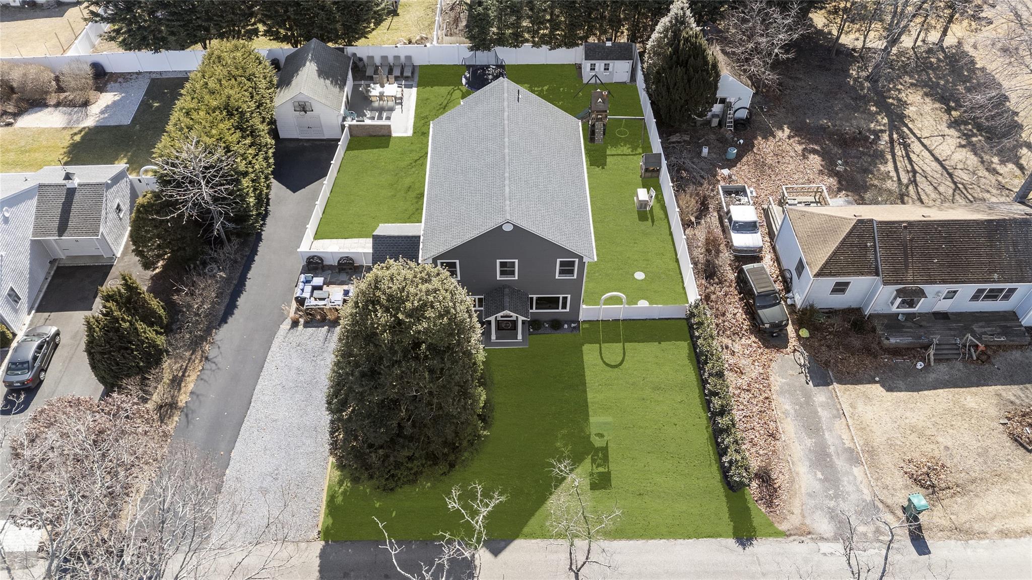 Single Family Captain Kidd  Suffolk County, NY 11952, MLS-822831-38