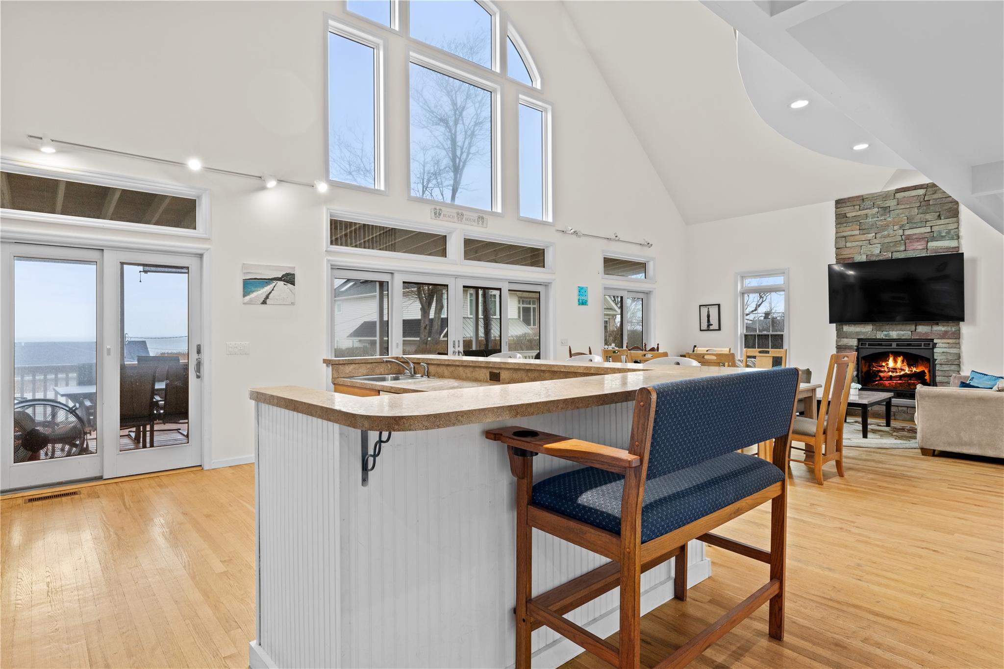 Single Family Sound Shore  Suffolk County, NY 11947, MLS-822874-18