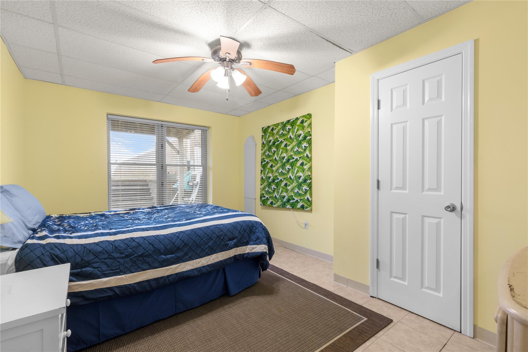 Single Family Sound Shore  Suffolk County, NY 11947, MLS-822874-36