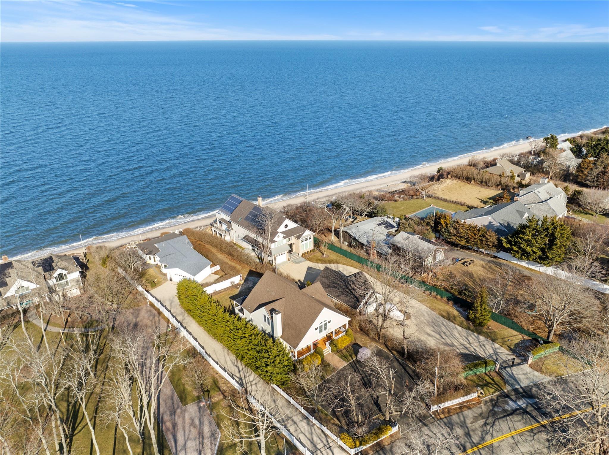 Single Family Sound Shore  Suffolk County, NY 11947, MLS-822874-5