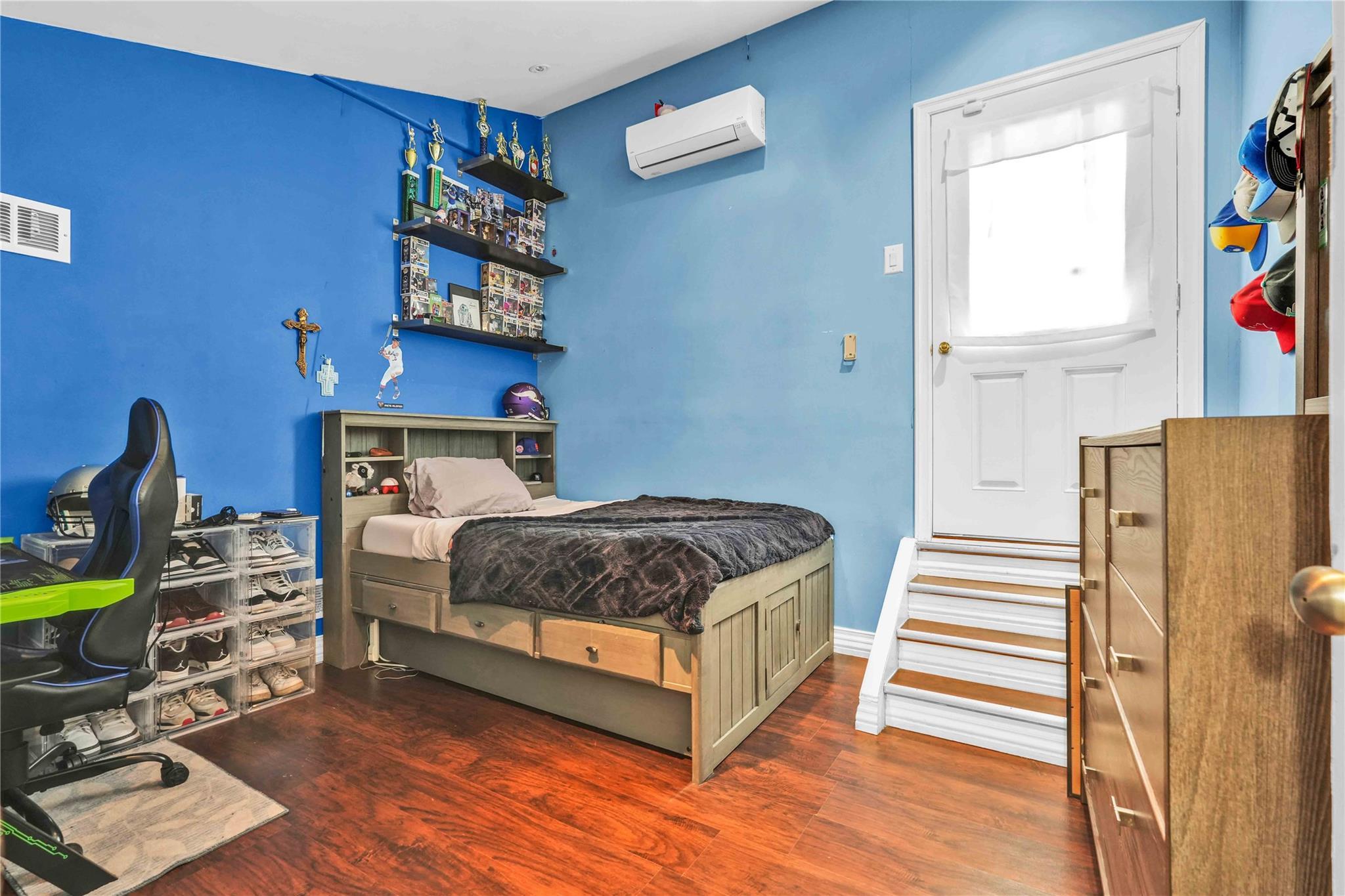 Single Family Beach 74th  Queens, NY 11692, MLS-822929-28