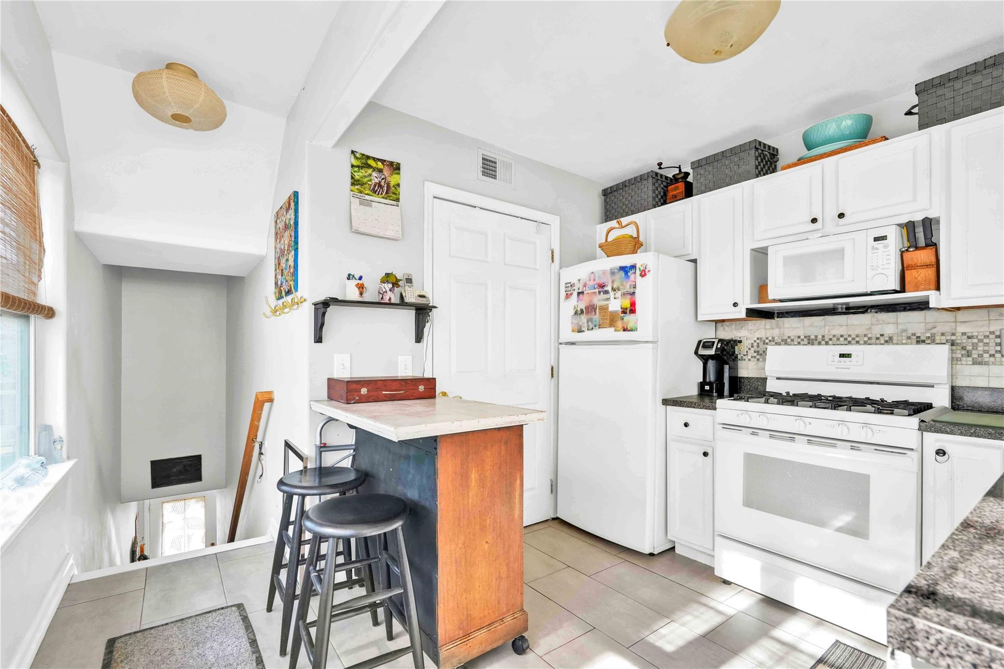 Single Family Beach 74th  Queens, NY 11692, MLS-822929-36