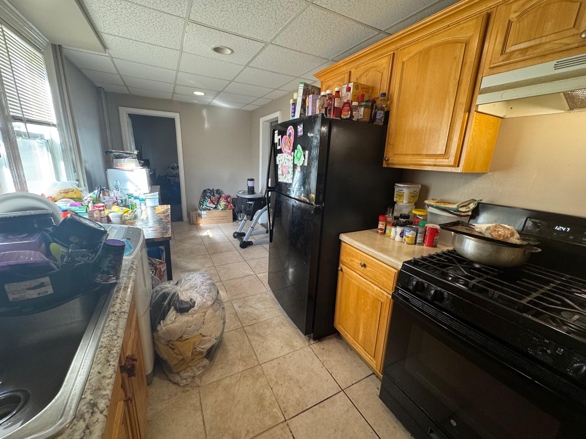 Single Family Maple  Nassau County, NY 11550, MLS-822944-5