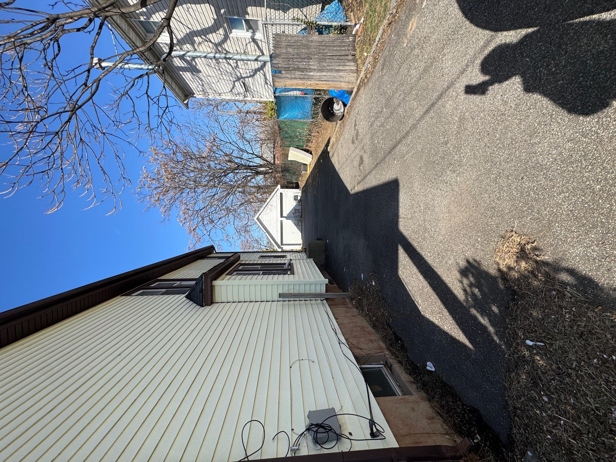 Single Family Maple  Nassau County, NY 11550, MLS-822944-7