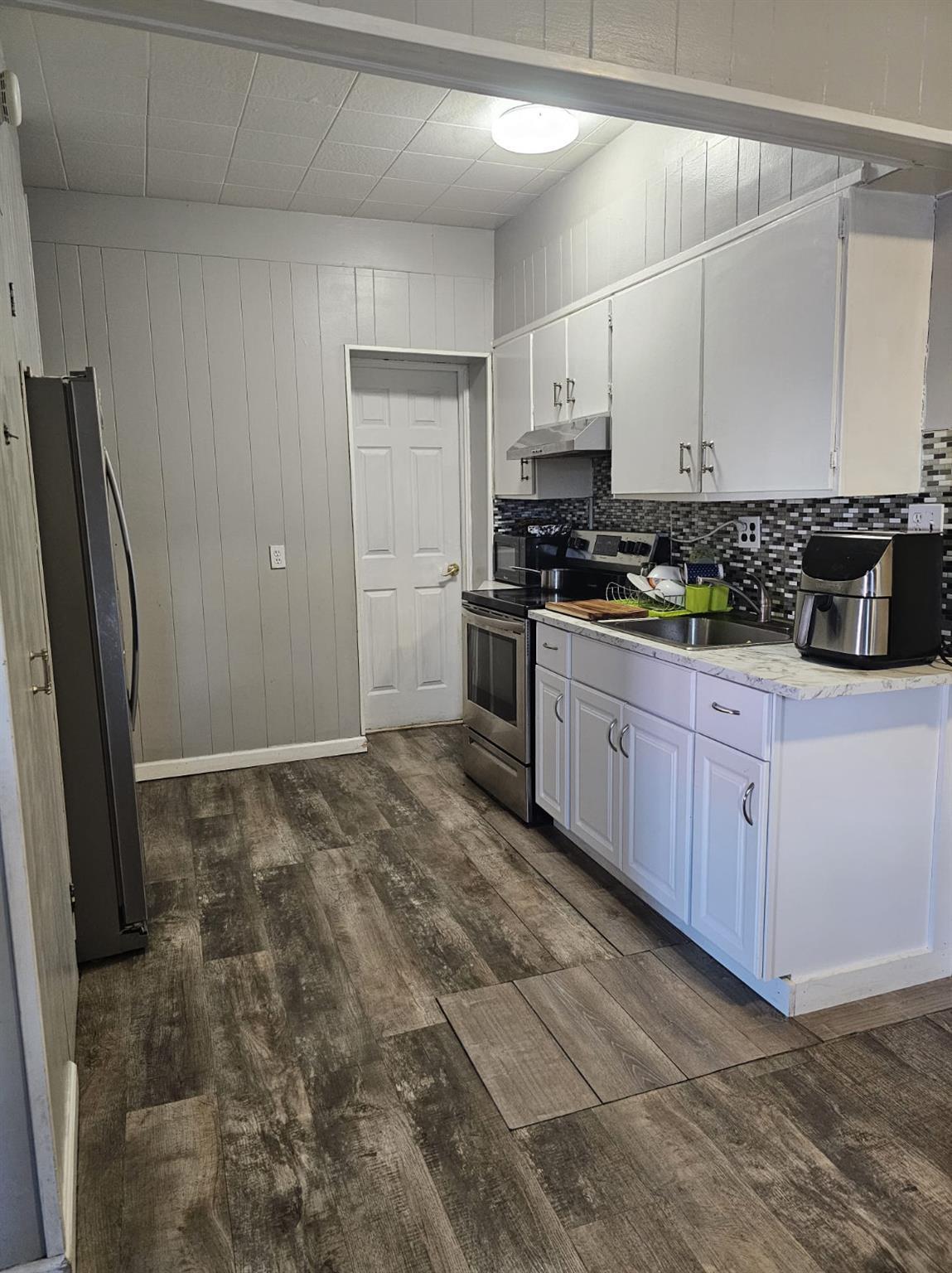 Single Family Henry  Suffolk County, NY 11746, MLS-822959-2