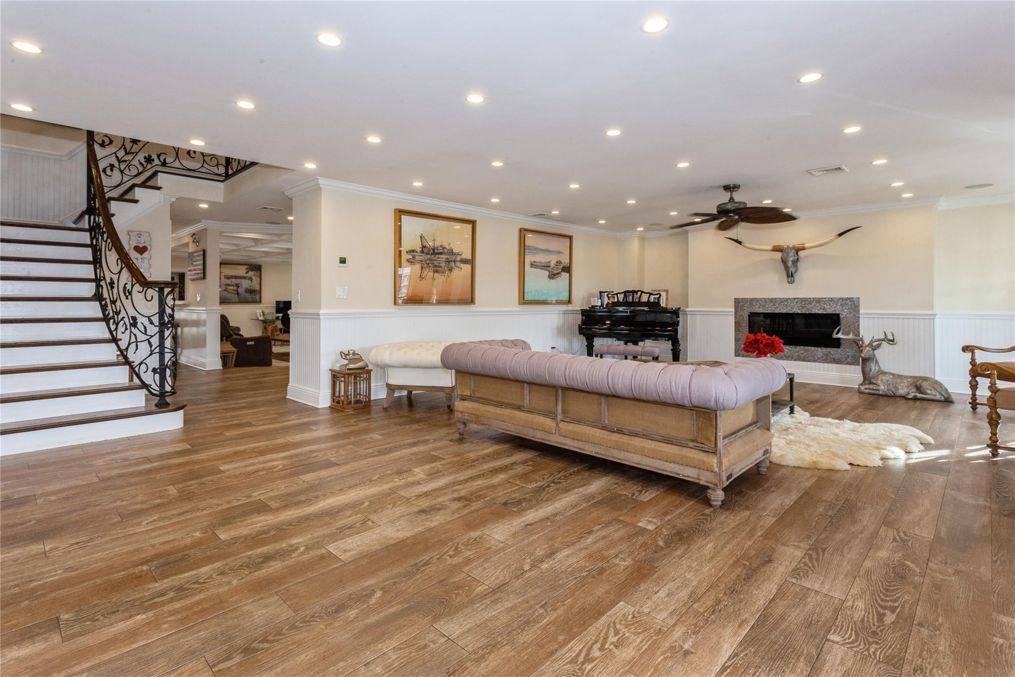 Single Family Ivy Hill  Nassau County, NY 11598, MLS-822986-4