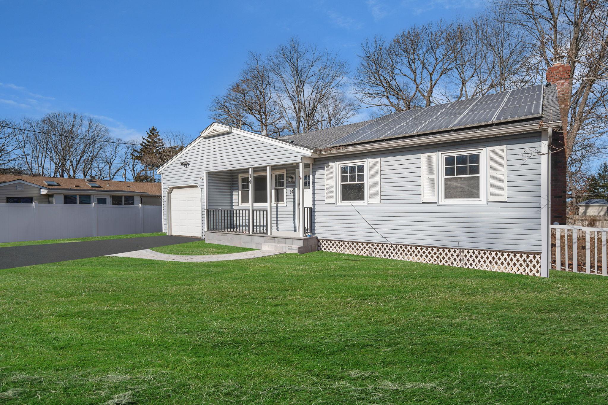 Single Family Emily  Suffolk County, NY 11779, MLS-823007-5