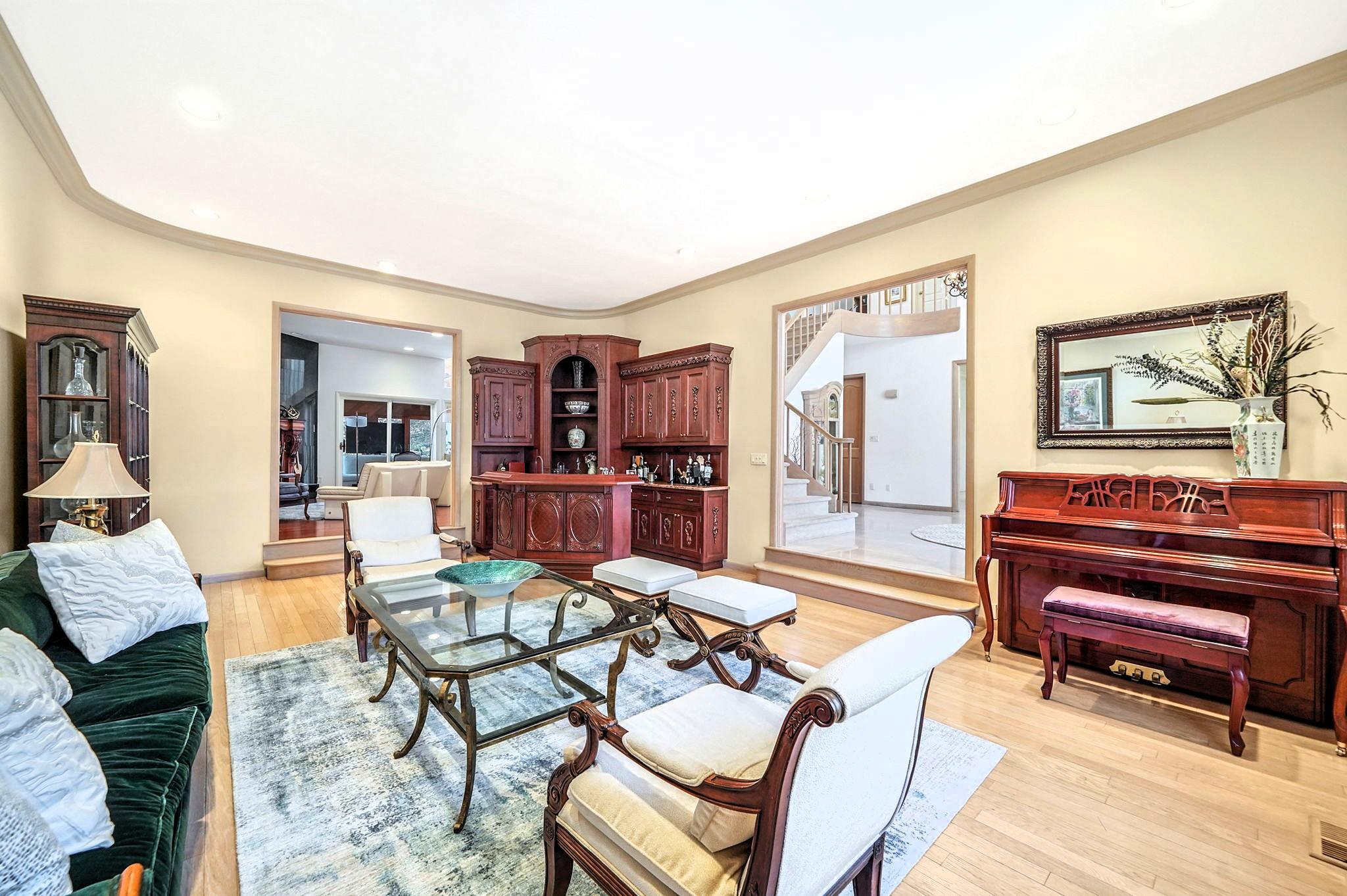 Single Family Swan  Suffolk County, NY 11780, MLS-823087-10