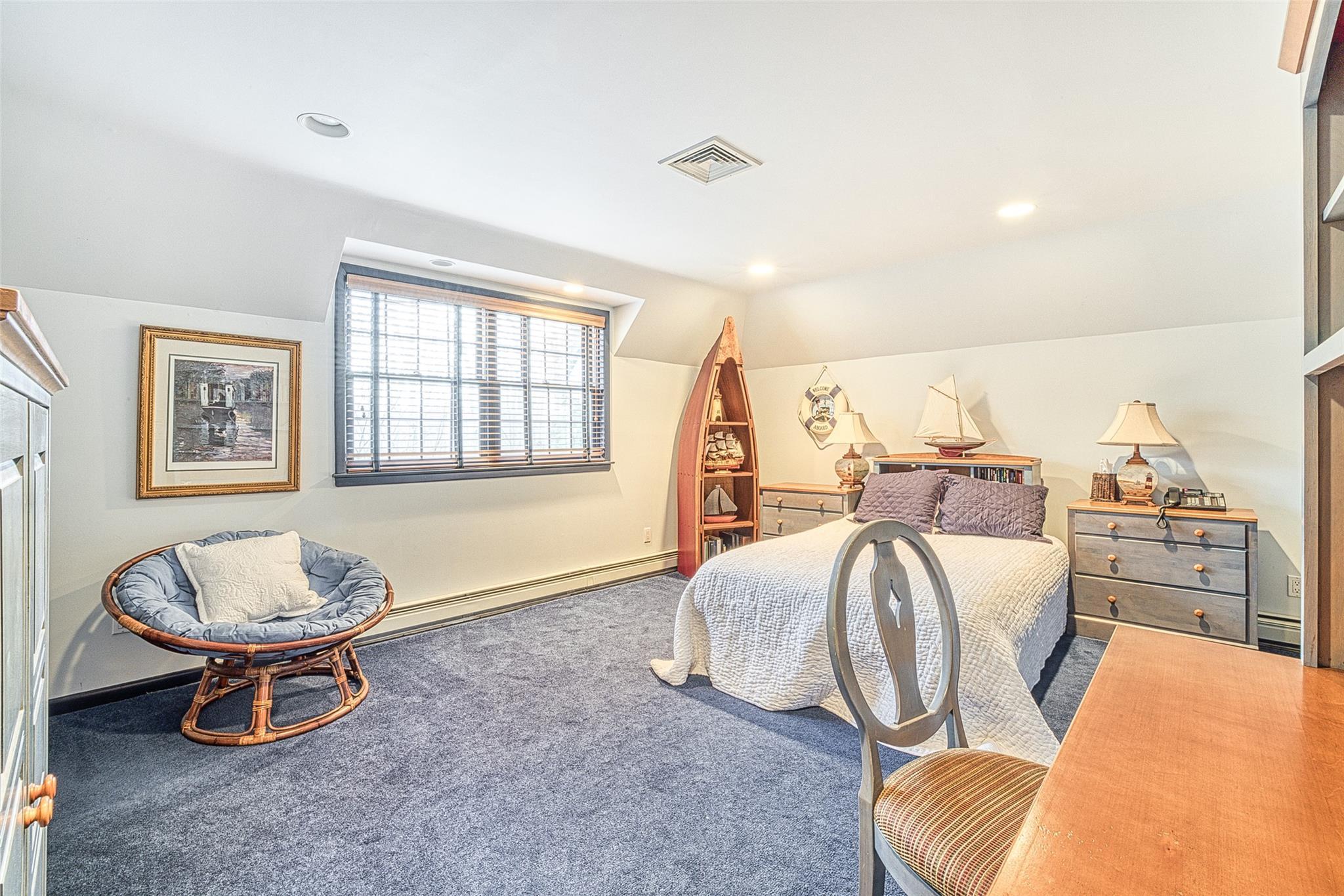 Single Family Swan  Suffolk County, NY 11780, MLS-823087-36