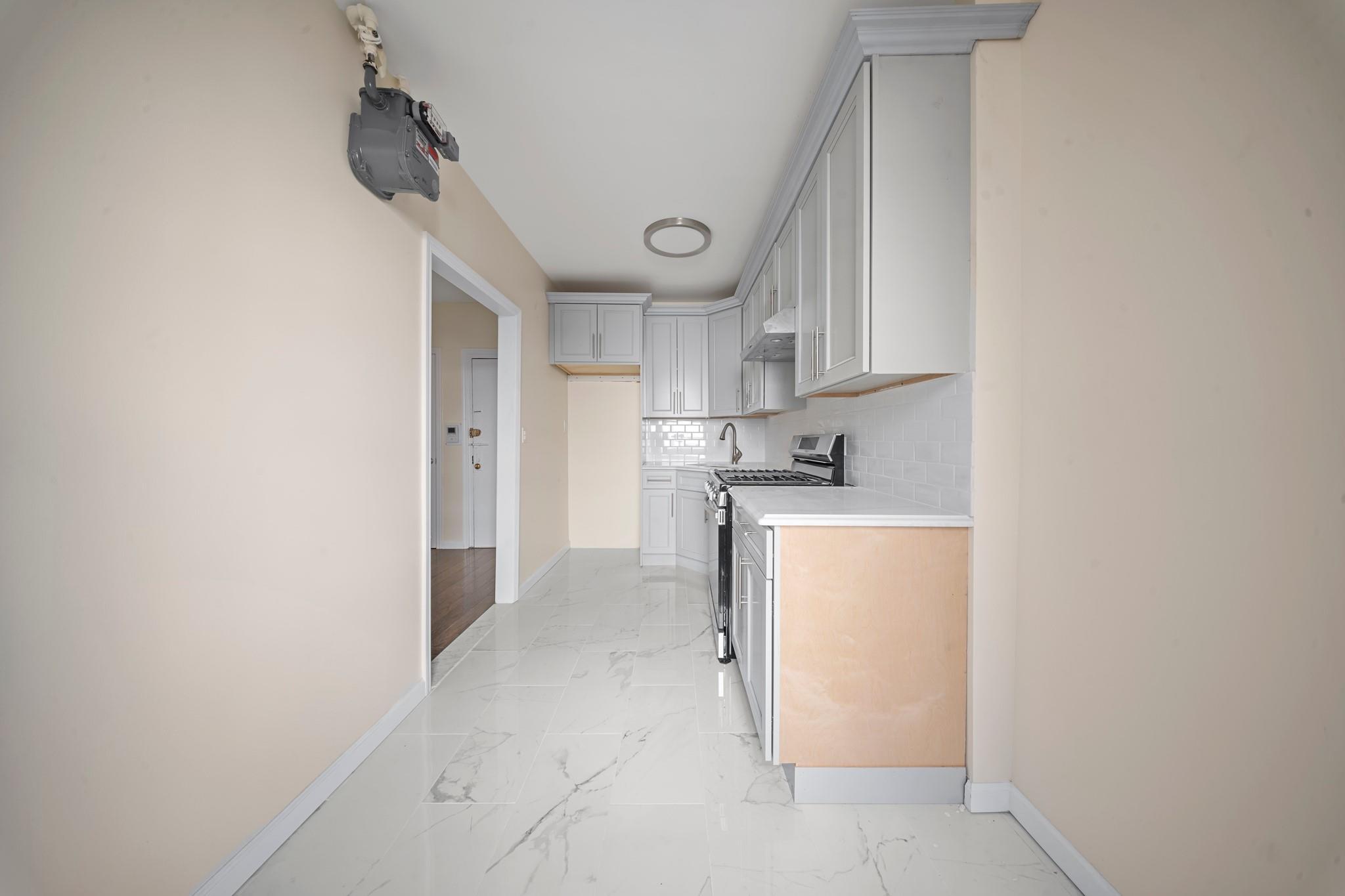 Coop Shakespeare  Bronx, NY 10452, MLS-823099-3
