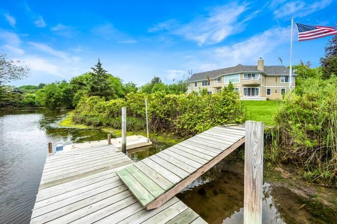 Single Family Woodcock  Suffolk County, NY 11960, MLS-823153-27