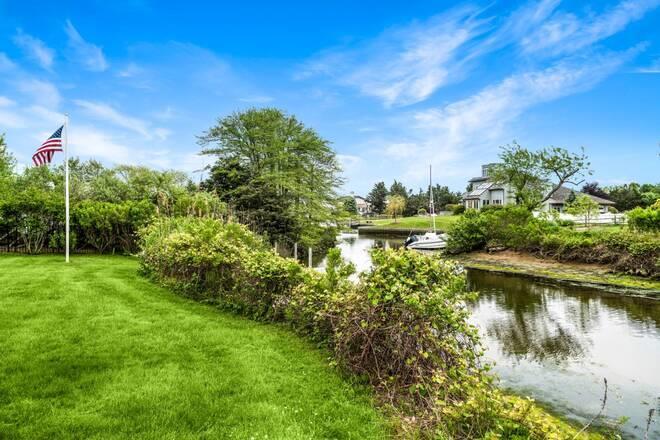Single Family Woodcock  Suffolk County, NY 11960, MLS-823153-28