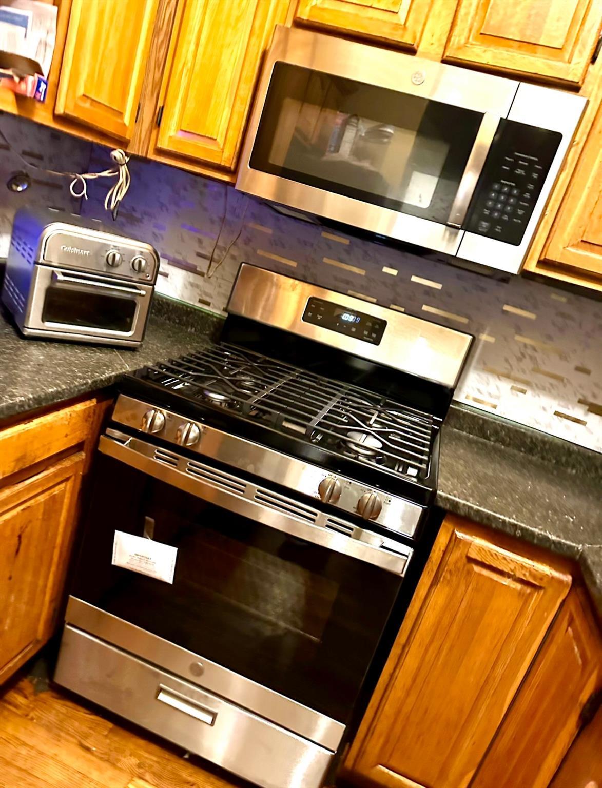 Single Family Saint Marks  Brooklyn, NY 11233, MLS-823203-6