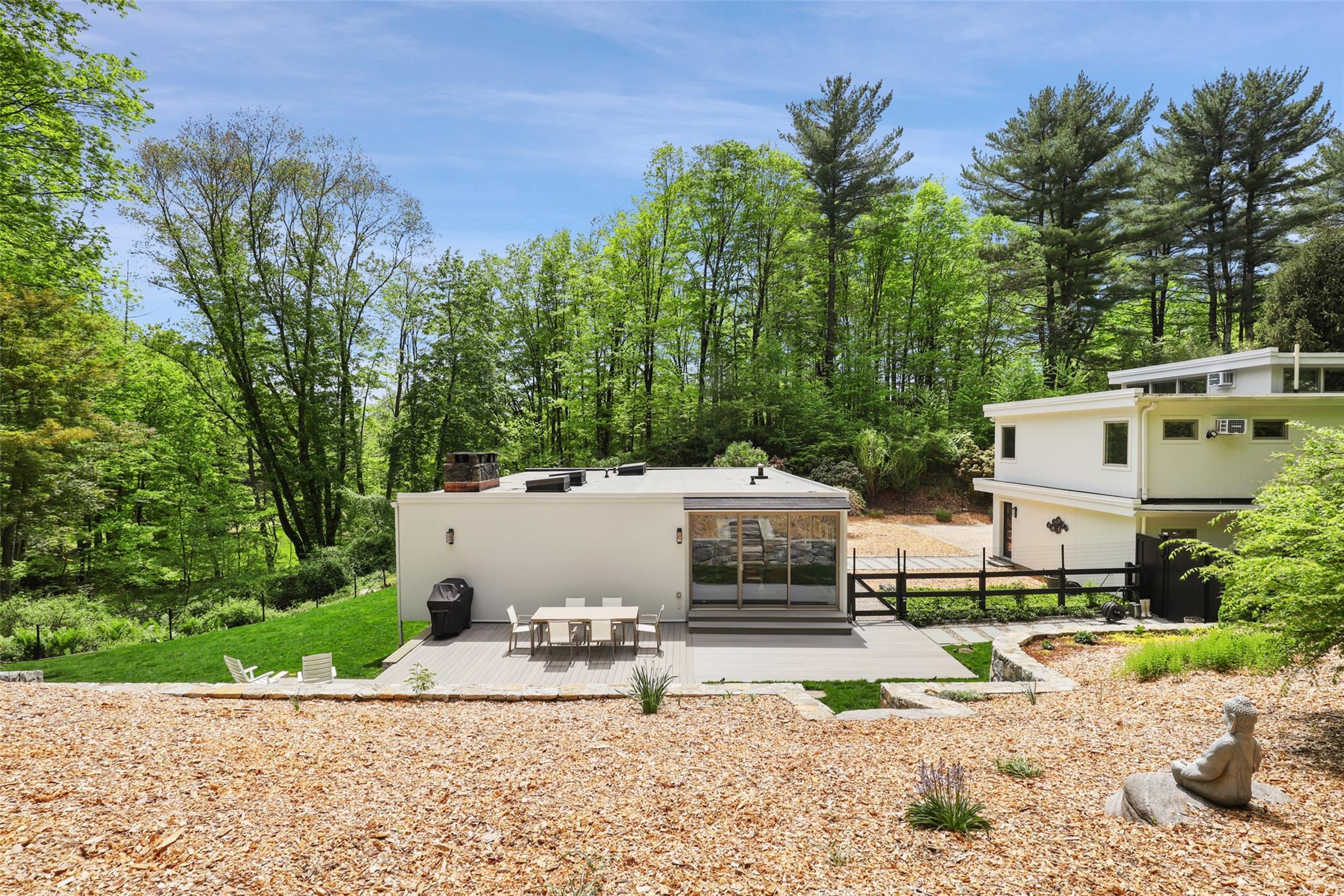 Single Family High Ridge  Westchester County, NY 10576, MLS-823321-24