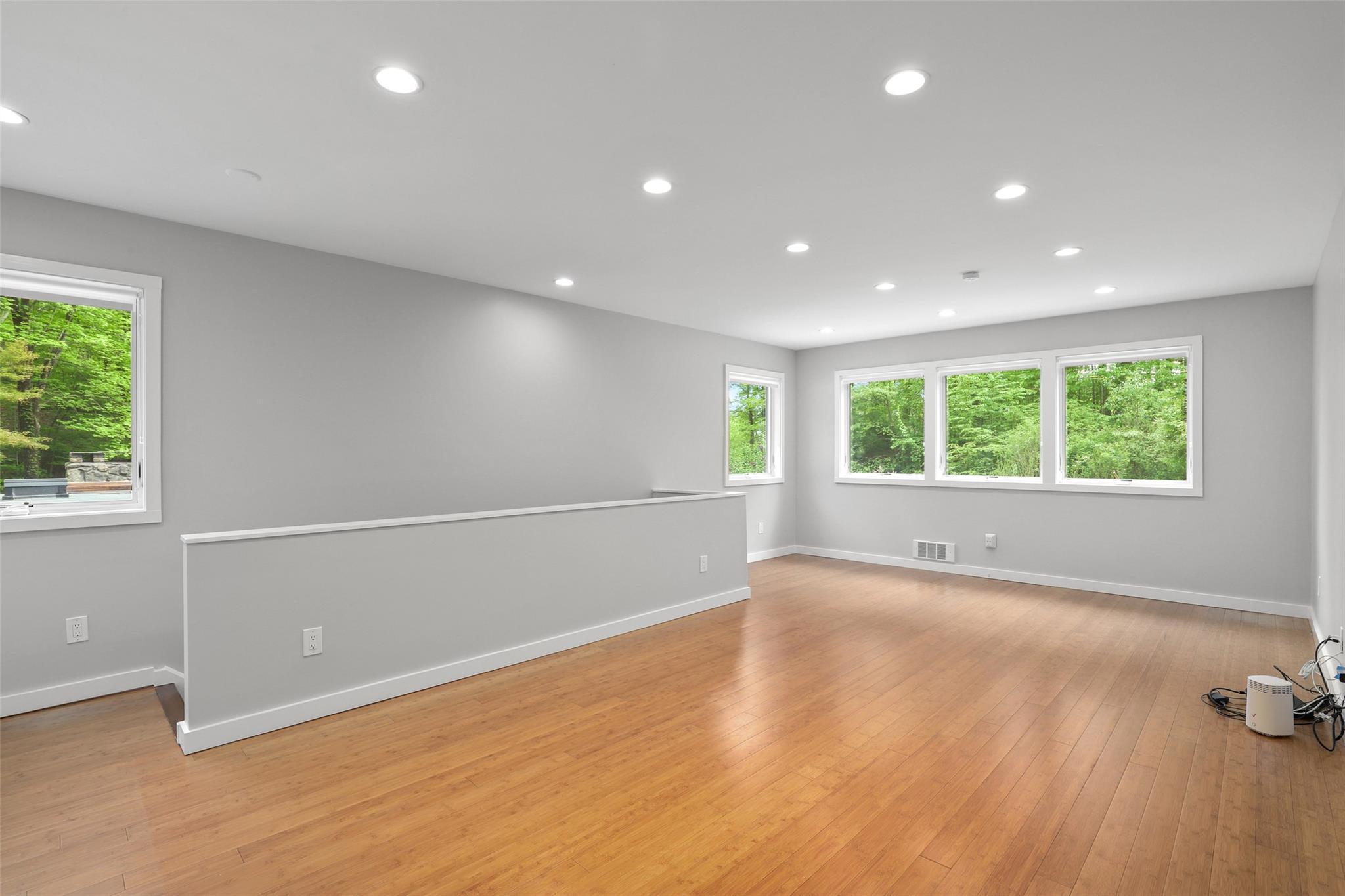 Single Family High Ridge  Westchester County, NY 10576, MLS-823321-26