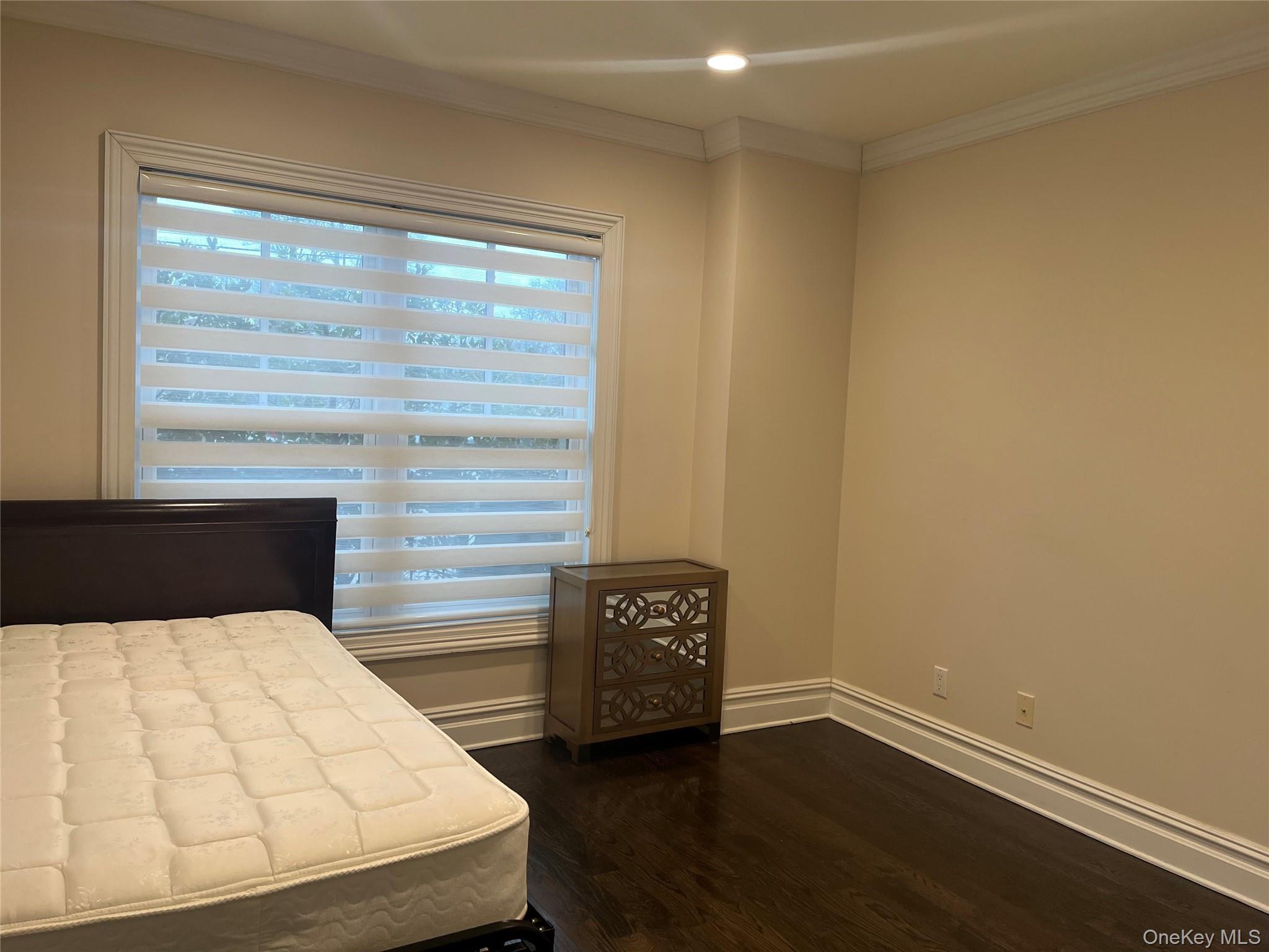 Condo Central  Nassau County, NY 11559, MLS-823351-25