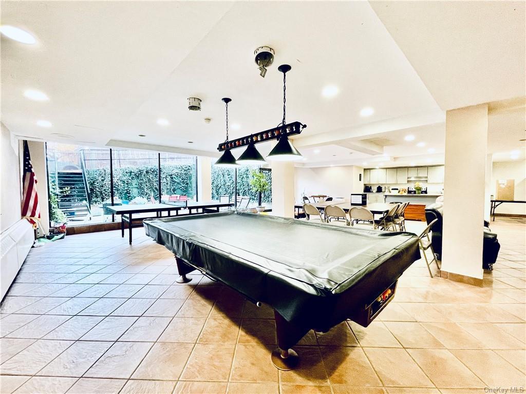 Coop Pelham  Bronx, NY 10461, MLS-823379-9