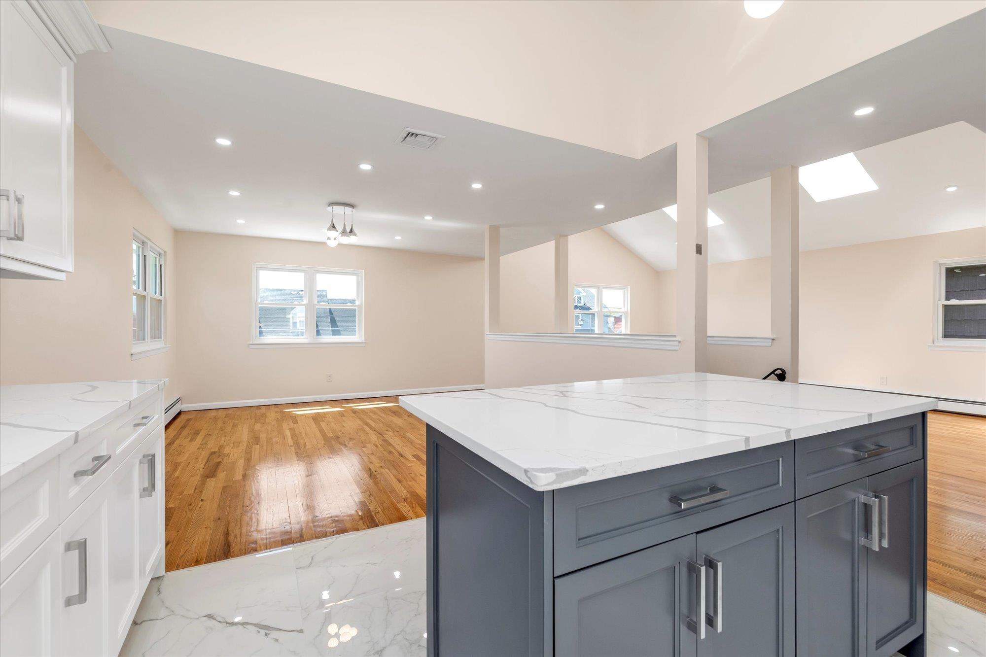 Single Family Woodward  Nassau County, NY 11577, MLS-823391-13