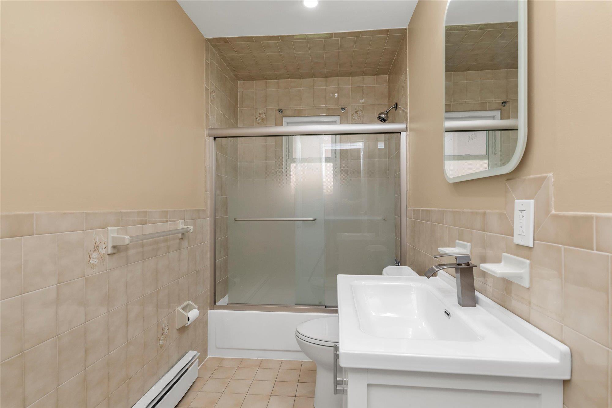 Single Family Woodward  Nassau County, NY 11577, MLS-823391-27