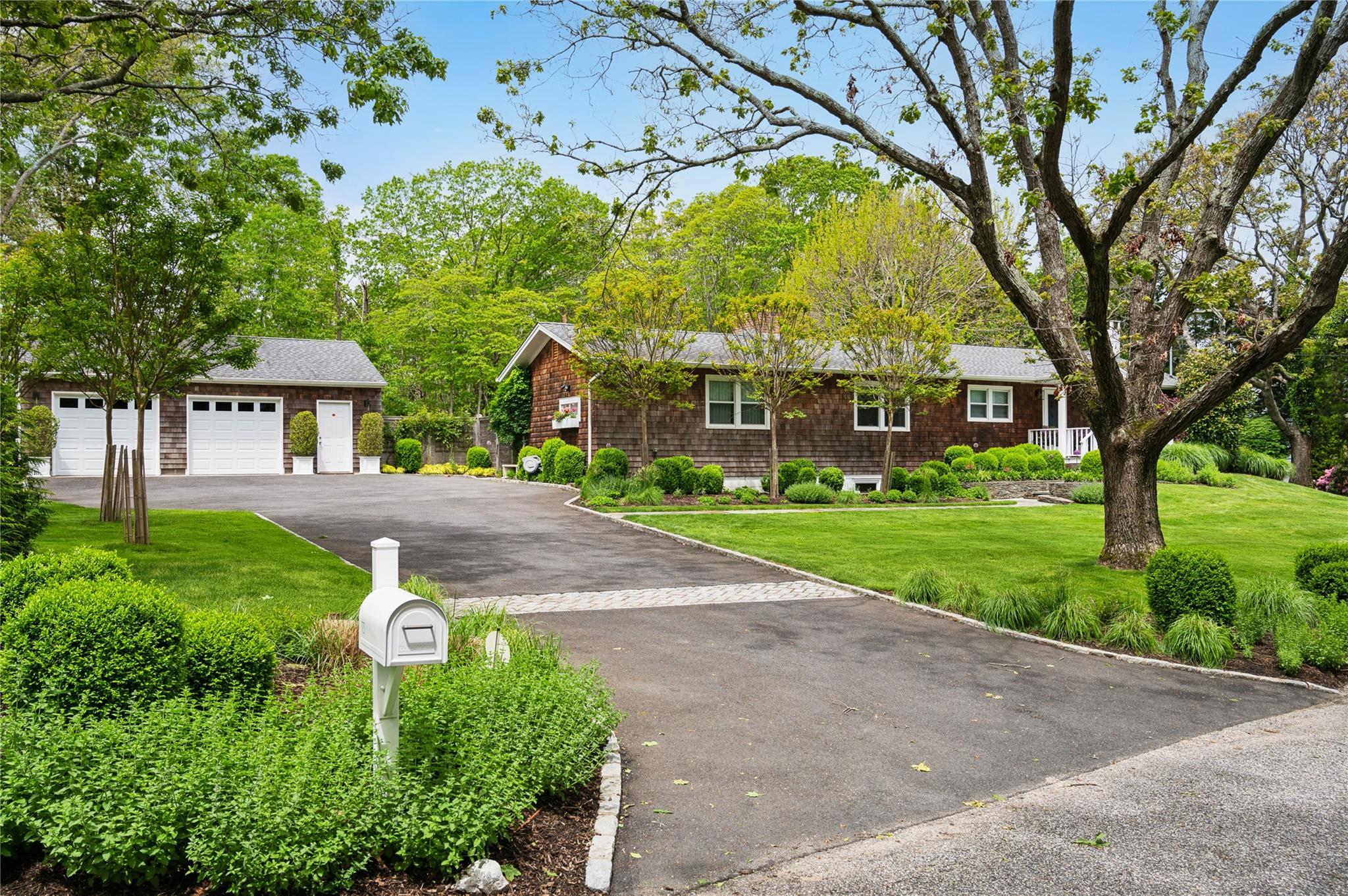 Single Family Charla  Suffolk County, NY 11968, MLS-823513-20