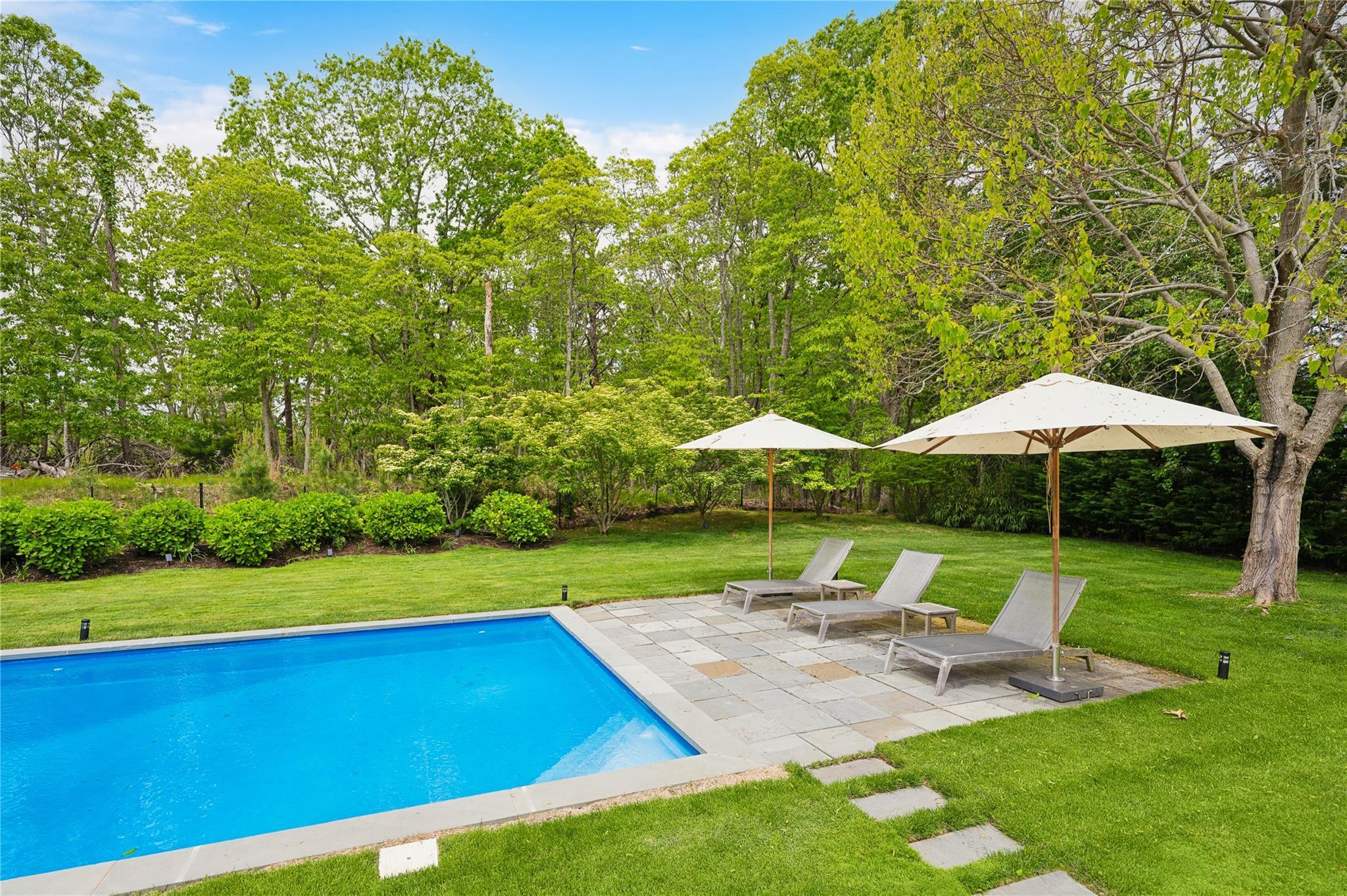 Single Family Charla  Suffolk County, NY 11968, MLS-823513-33