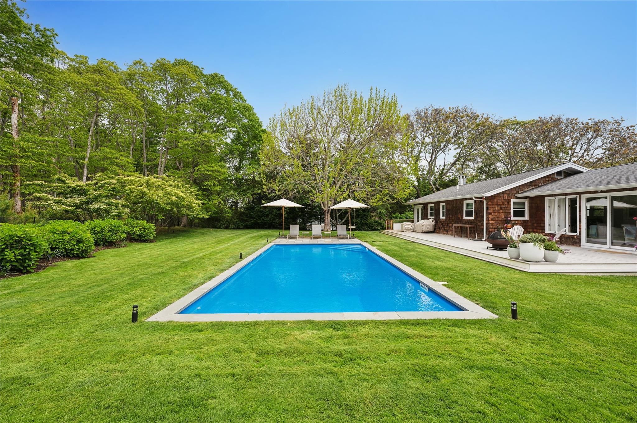 Single Family Charla  Suffolk County, NY 11968, MLS-823513-34
