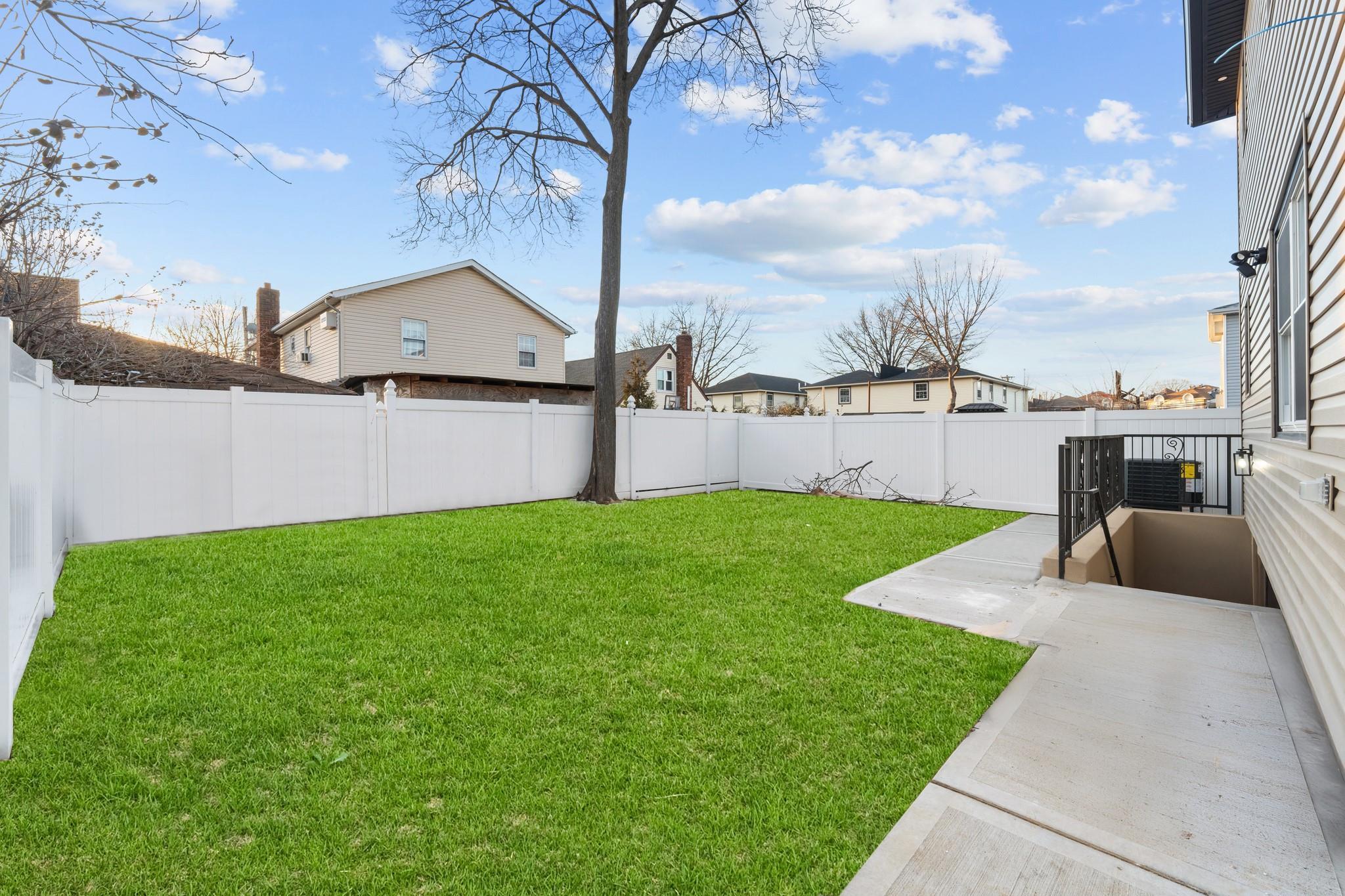 Single Family Guy R Brewer  Queens, NY 11434, MLS-823541-12