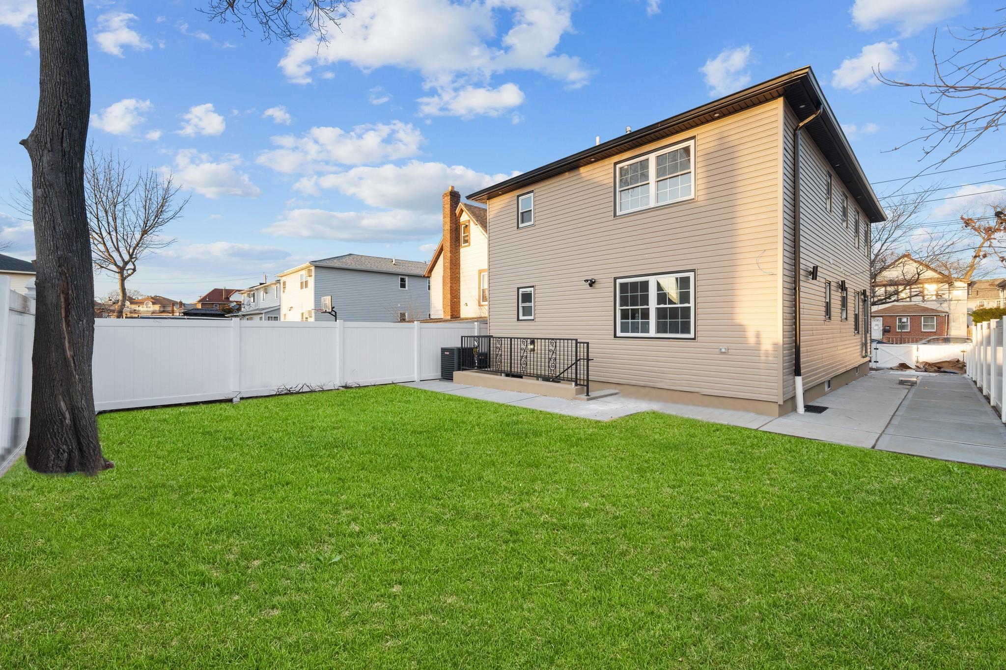 Single Family Guy R Brewer  Queens, NY 11434, MLS-823541-13