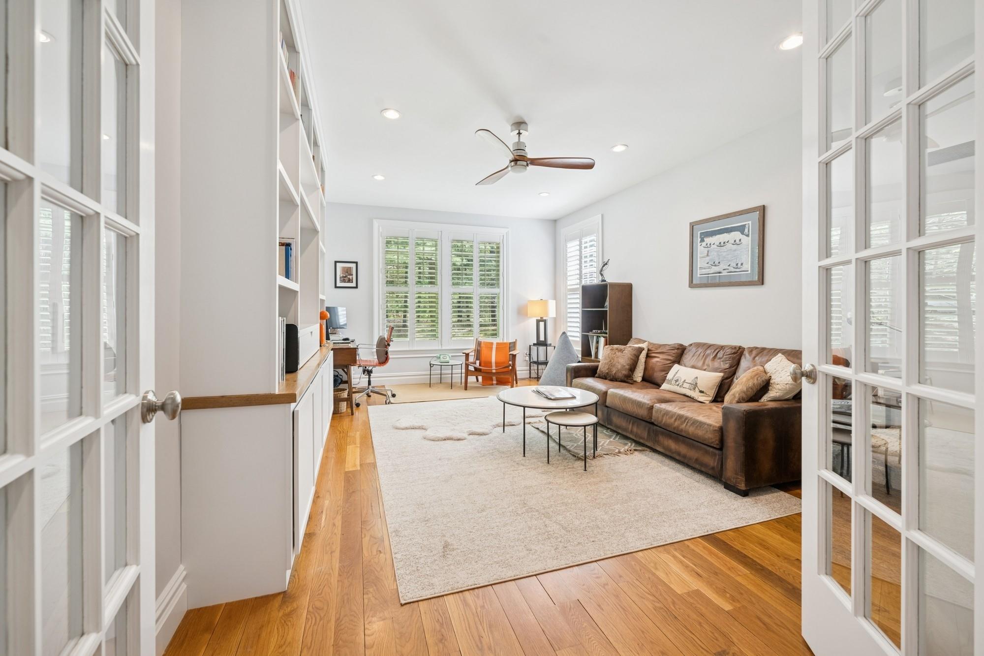 Single Family Owl's Nest  Suffolk County, NY 11937, MLS-823565-11