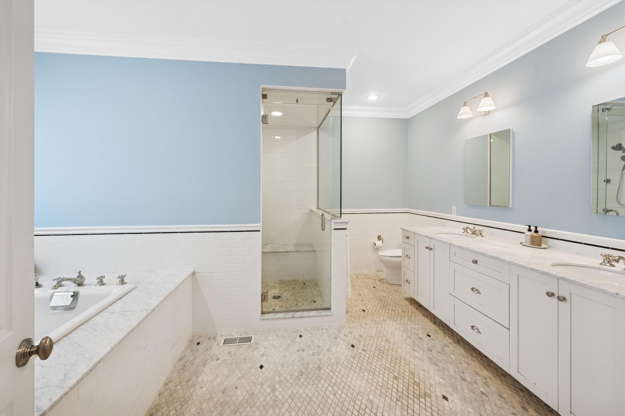 Single Family Owl's Nest  Suffolk County, NY 11937, MLS-823565-16