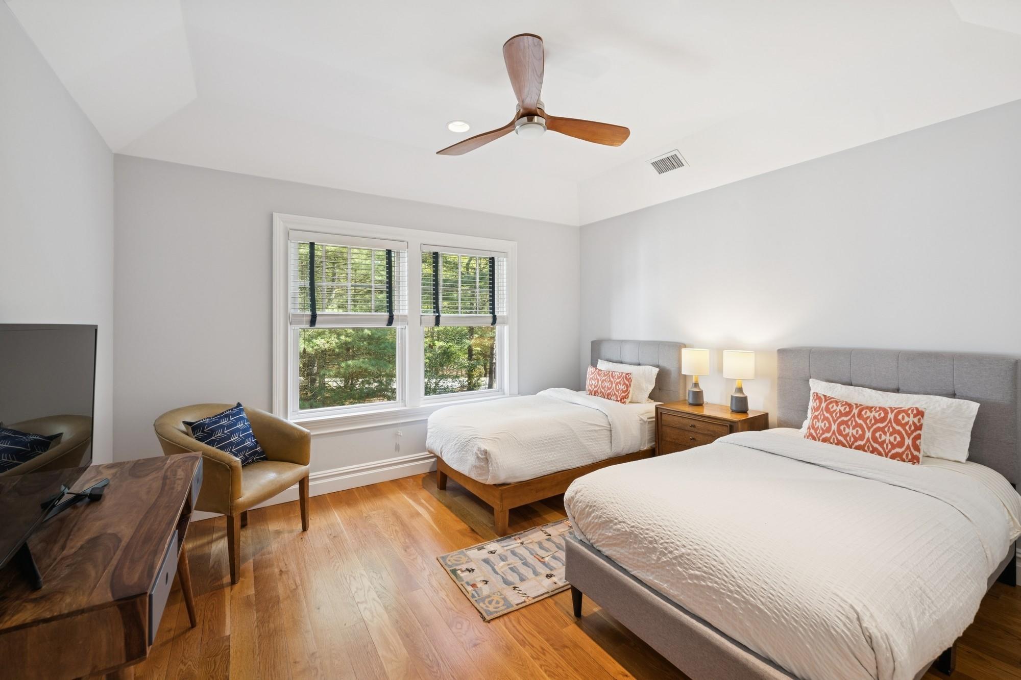 Single Family Owl's Nest  Suffolk County, NY 11937, MLS-823565-24