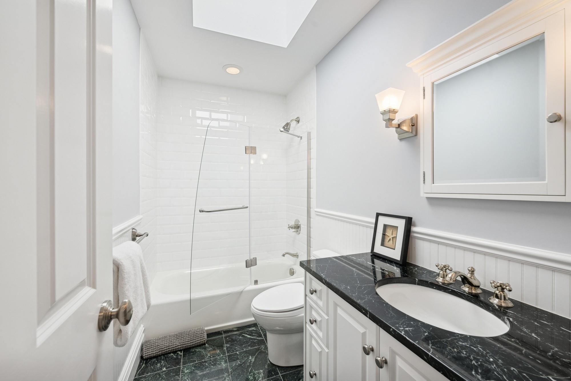 Single Family Owl's Nest  Suffolk County, NY 11937, MLS-823565-25