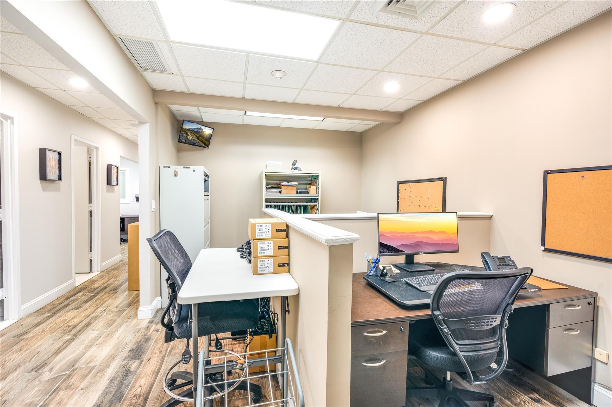 Commercial Sale 13th Street  Queens, NY 11101, MLS-823602-14