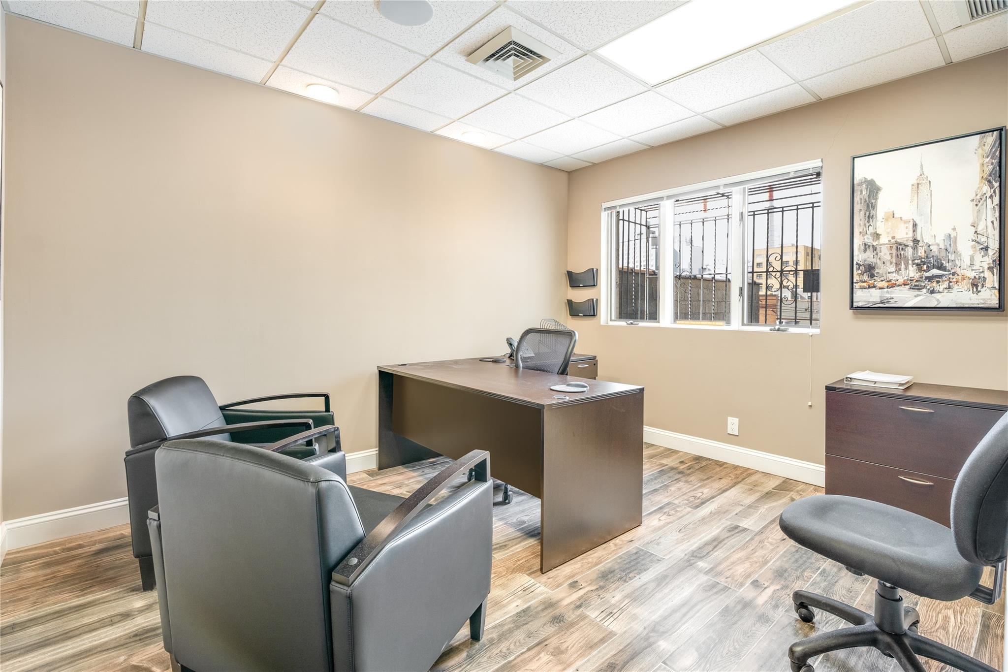 Commercial Sale 13th Street  Queens, NY 11101, MLS-823602-17