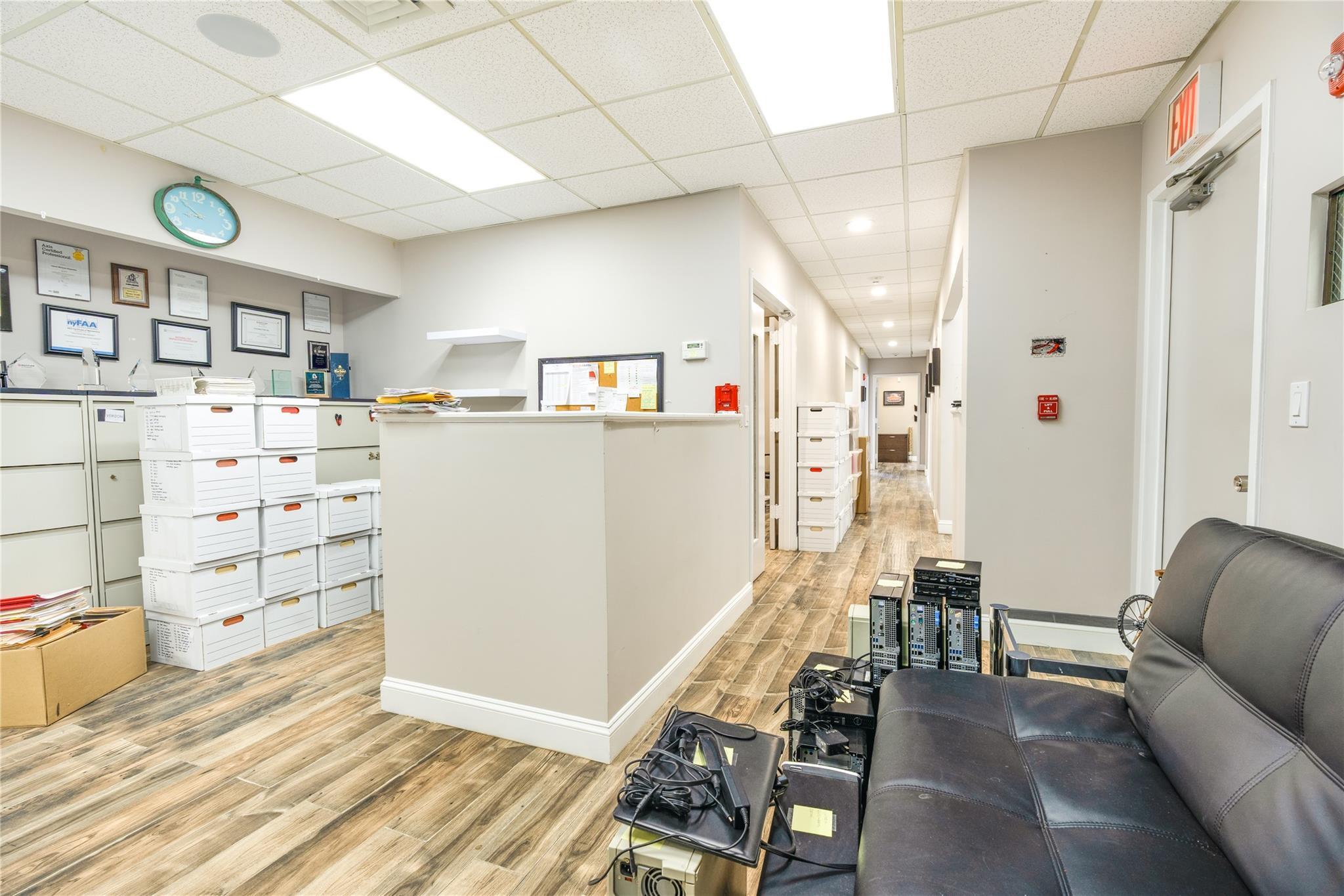 Commercial Sale 13th Street  Queens, NY 11101, MLS-823602-21