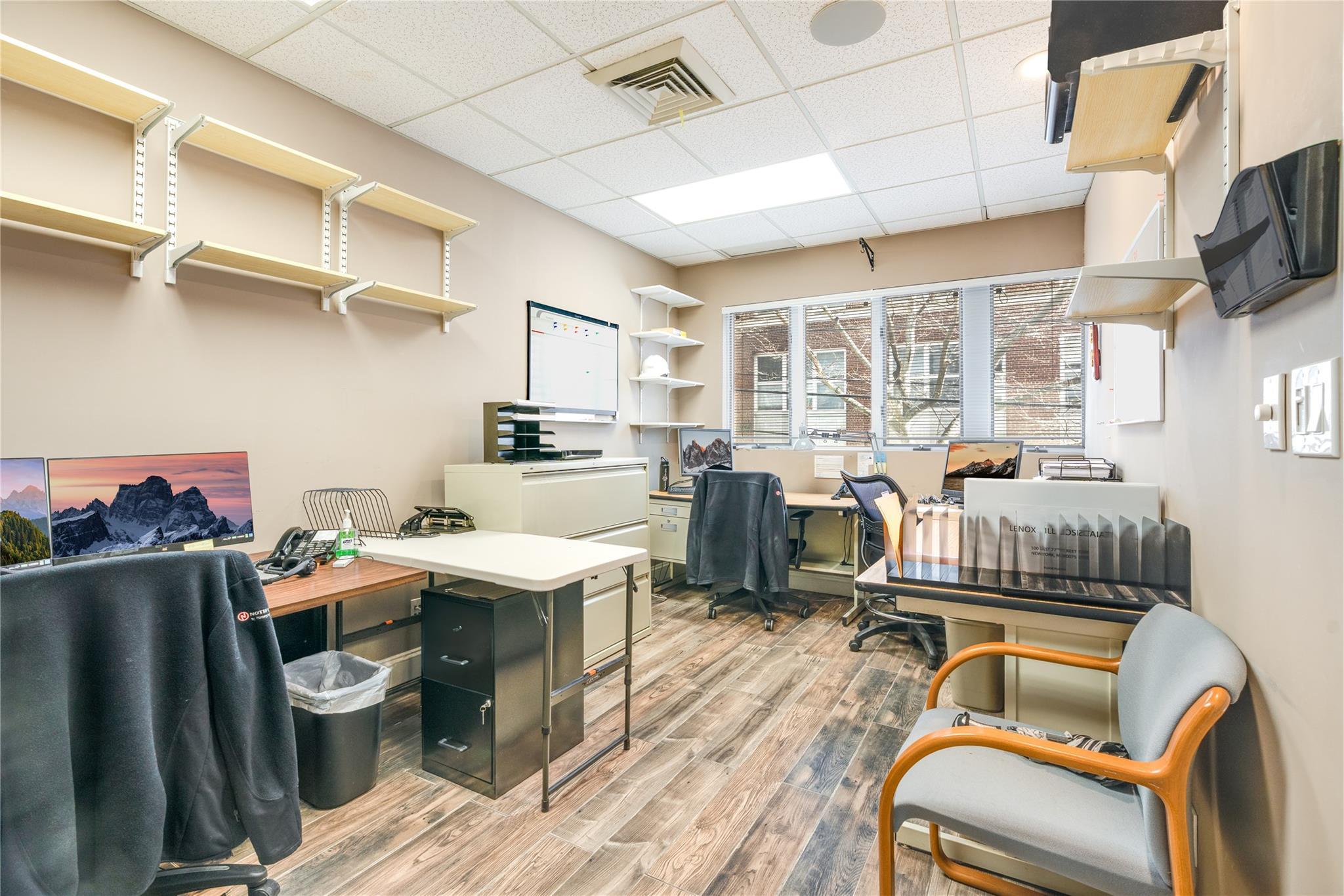 Commercial Sale 13th Street  Queens, NY 11101, MLS-823602-24