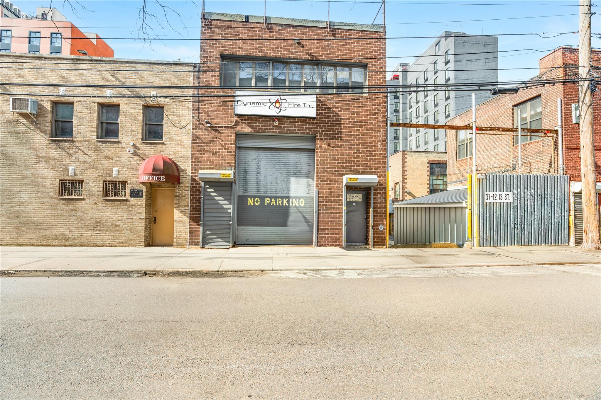 Commercial Sale 13th Street  Queens, NY 11101, MLS-823602-3
