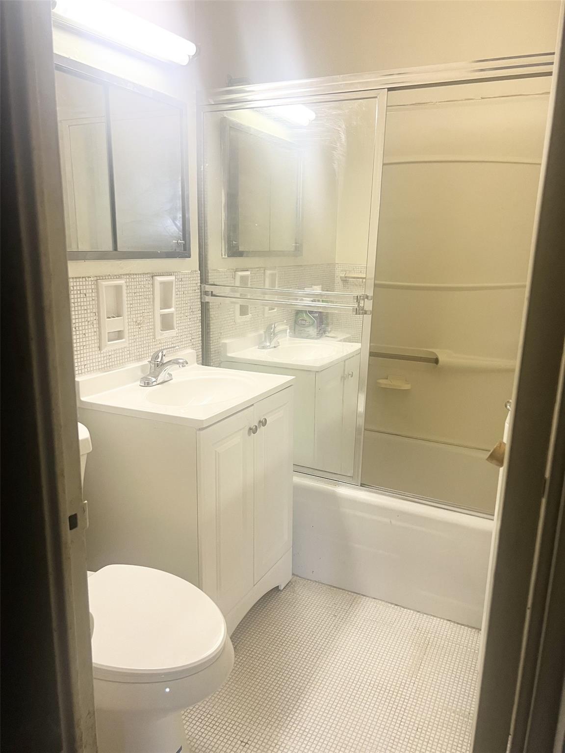 Coop Grand Concourse  Bronx, NY 10451, MLS-823613-11